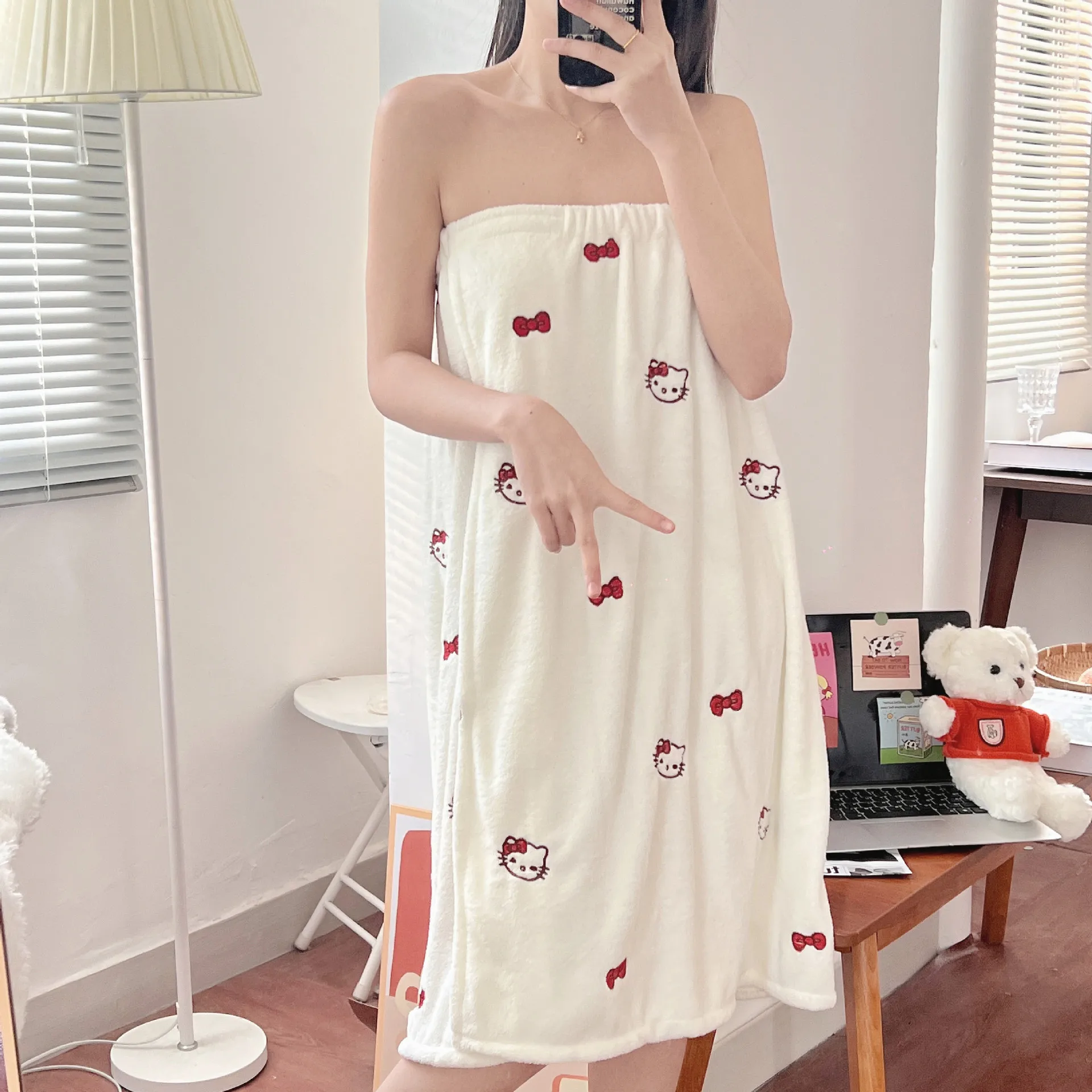 Cartoon Sanrio Hellokitty Cute Bath Skirt Long Absorbent Quick Drying Non-hair Thickened Cartoon Students Can Wear Bath Towels