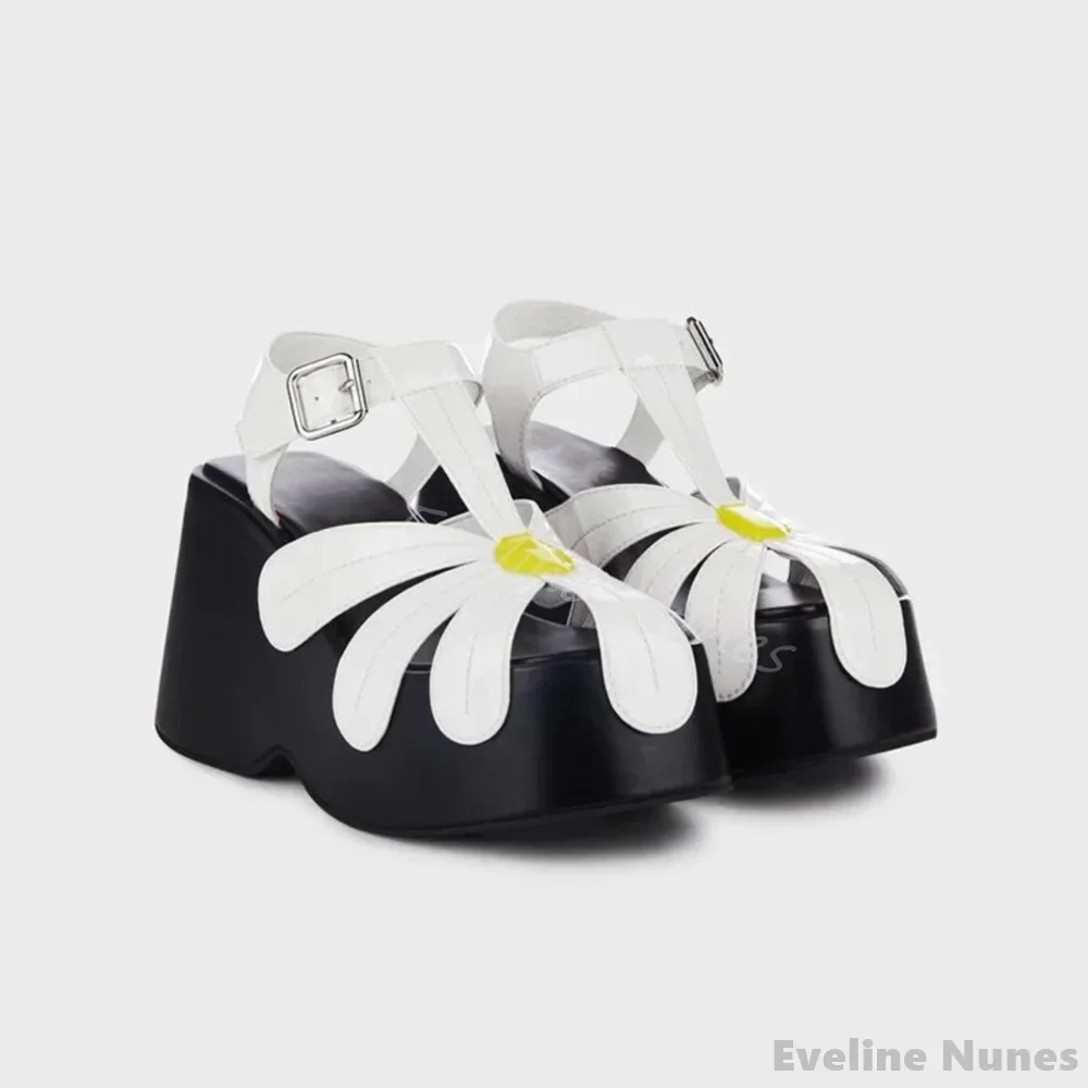 

Hollow Flower Denim Sandals Women Mixed Colors Round Toe Platform Black Leather Sandals 2025 New Cute Simple Commuter Sandals