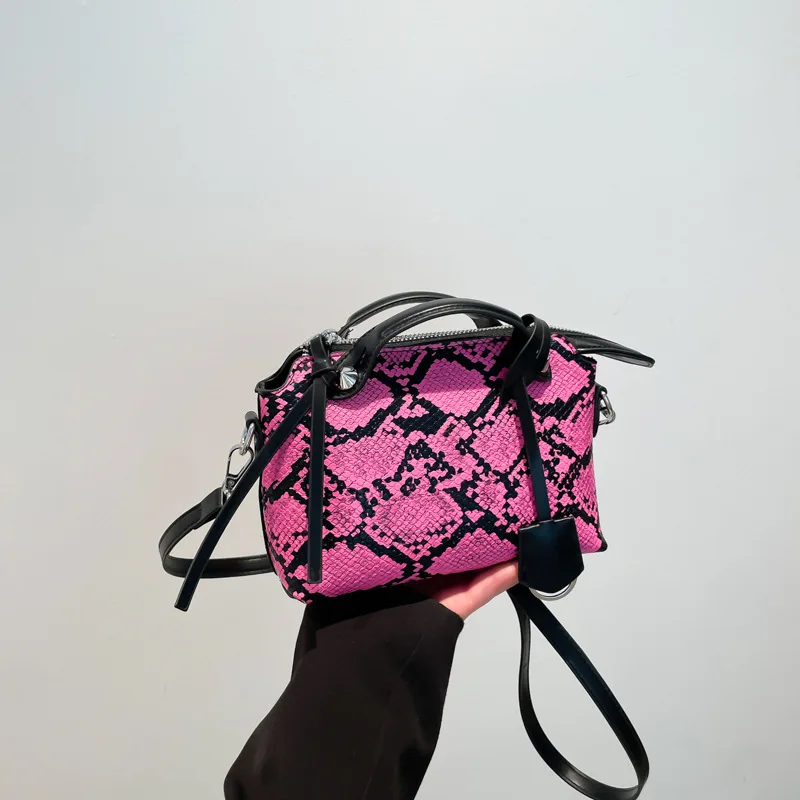 

Snake skin pattern temperament handbag 2025 new Instagram niche design crossbody women's bag fashion shoulder bag сумка женская