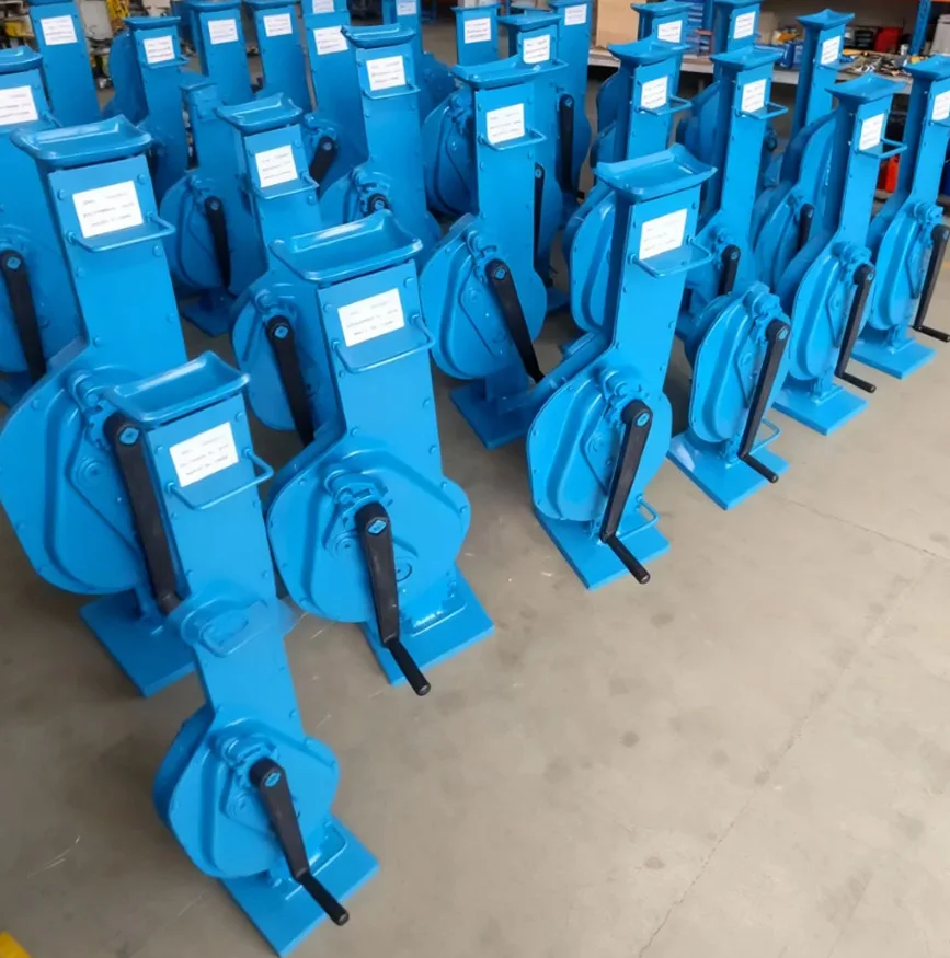 Hand-cranked Jack/mechanical Jack/rack and Pinion Track Jack, Long Service Life, No Electricity Required.