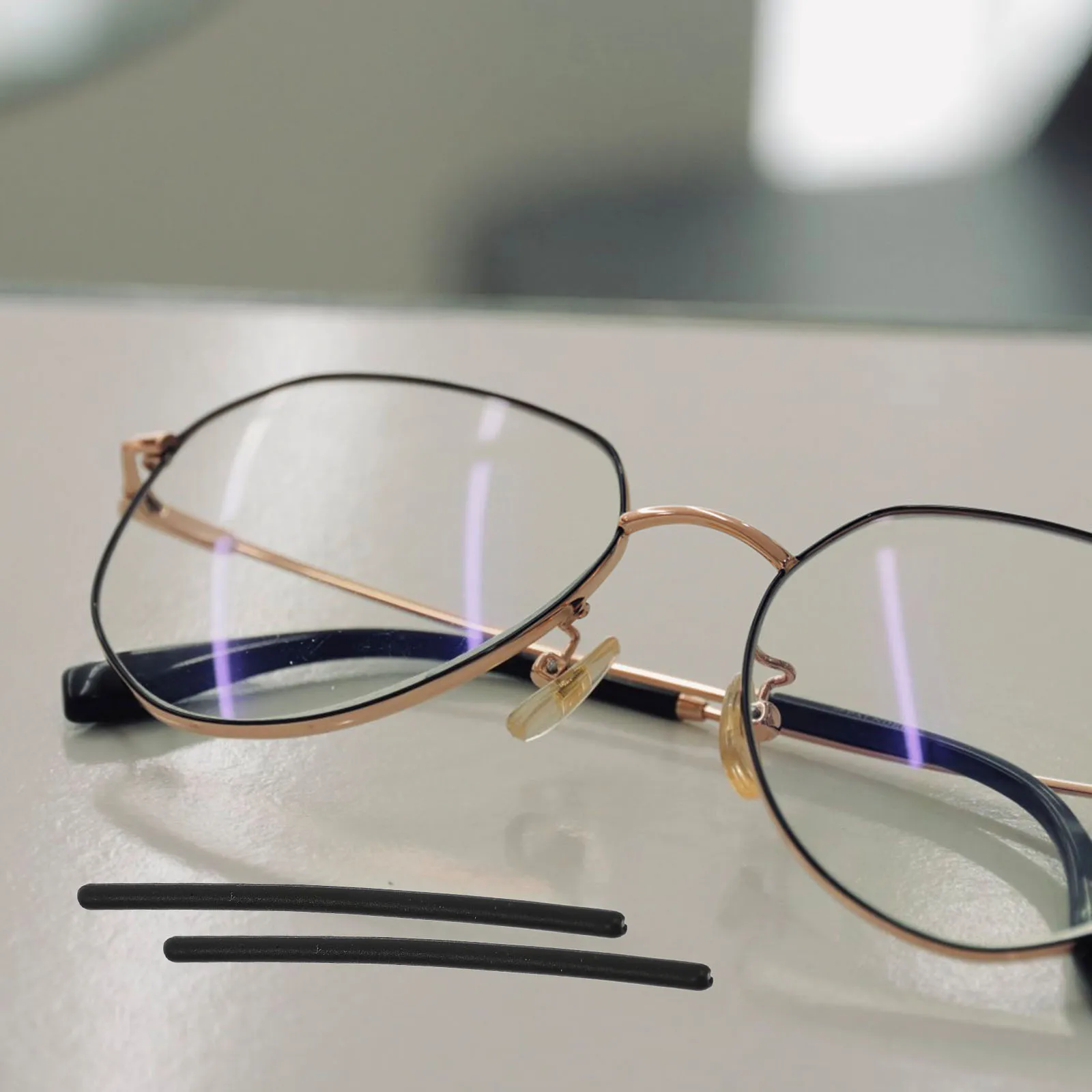 

4 Pairs Spectacle Temples Glasses Eyeglasses Ear Grips Holders for Eyewear Tips Sleeve Non-slip Sleeves Silica Gel Hooks