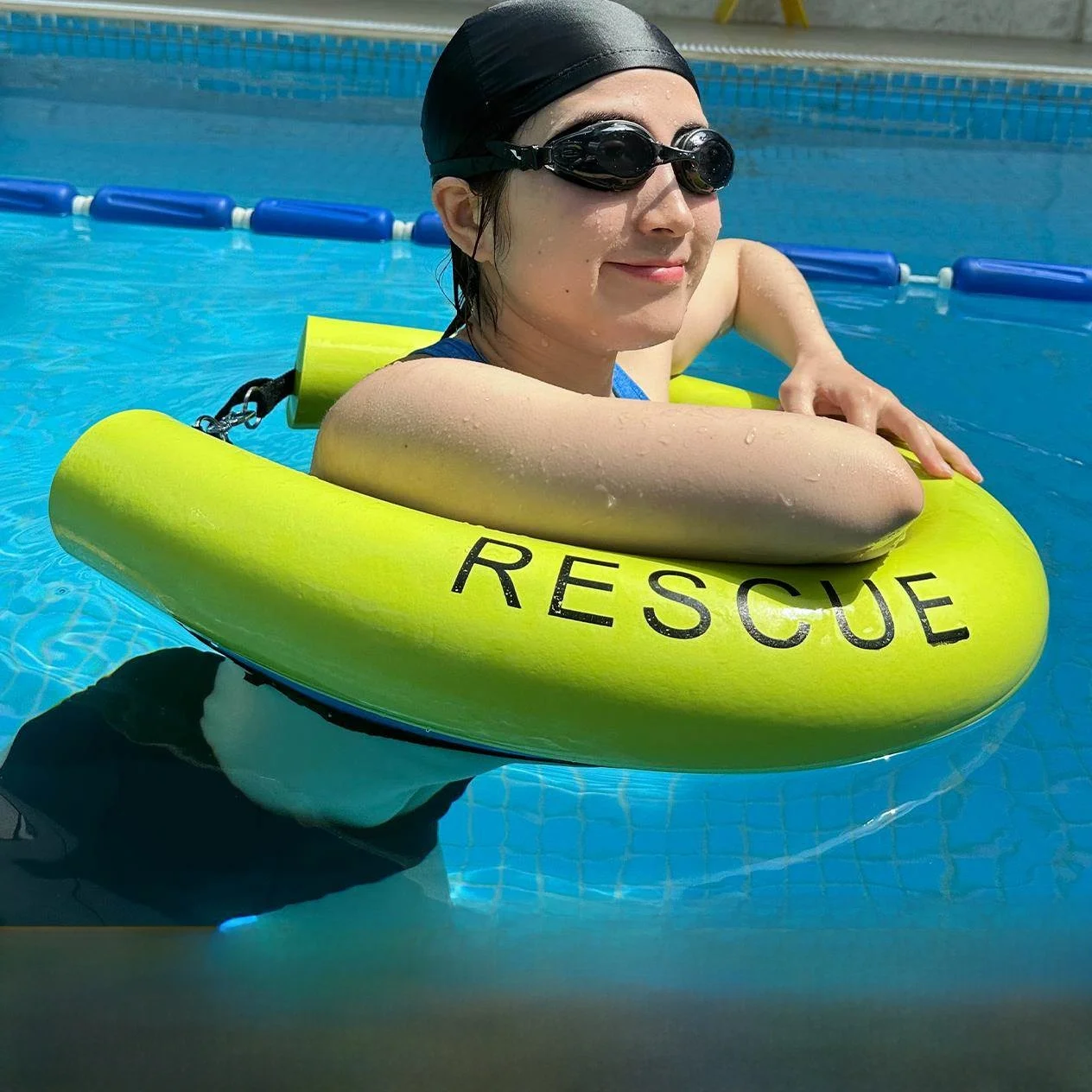 flotador-de-natacion-automatico-para-adultos-con-seguimiento-anillo-salvavidas-multifuncion-marcador-flotante-impermeable-p