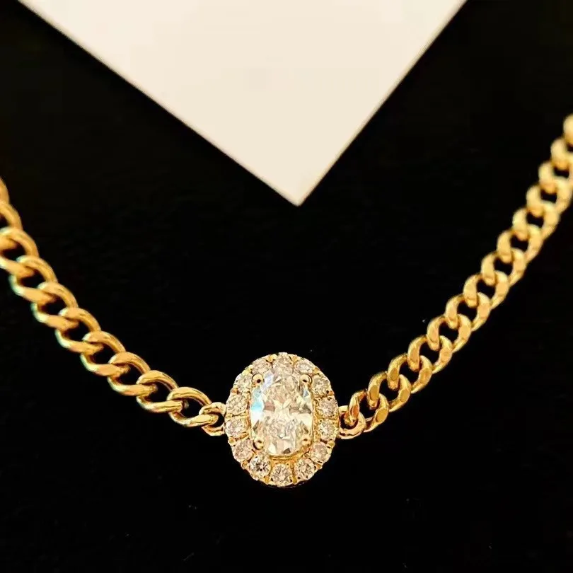 2026 Brillian Golden Fashion women's hand bracelets Sparkling zircon inlay party luxury jewelry accessories G1393