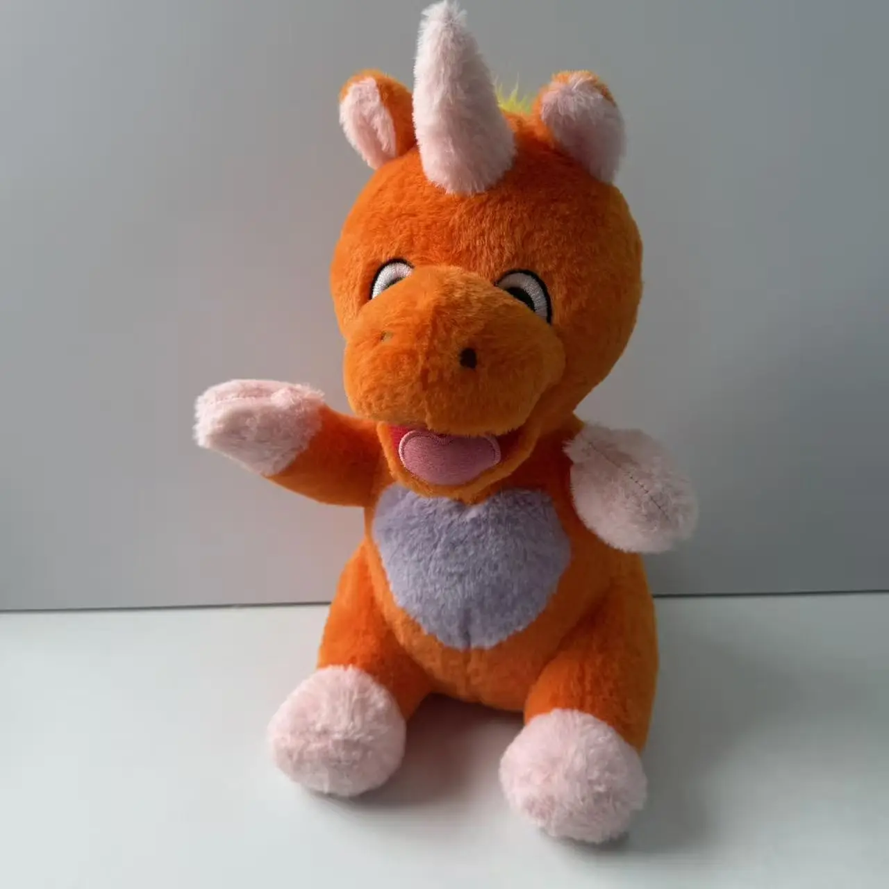 Neues Anime Buddy The Unicorn Plüschtier, süßes Buddy Plüschtier, weiches, gefülltes, rosa Hasen-Betty-Plüschtier, Kawaii-Sammelplüschtier, Geschenk für Fans – Detail 12