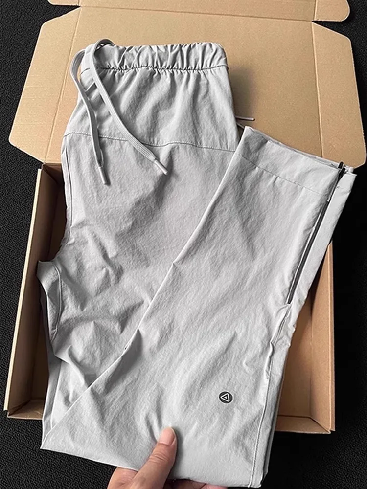 

Qui Dry Multi-Functional Zipper Cuff Ice Silk Thin Summer Casual Sports Outdoor Waterproof Trousers for Men