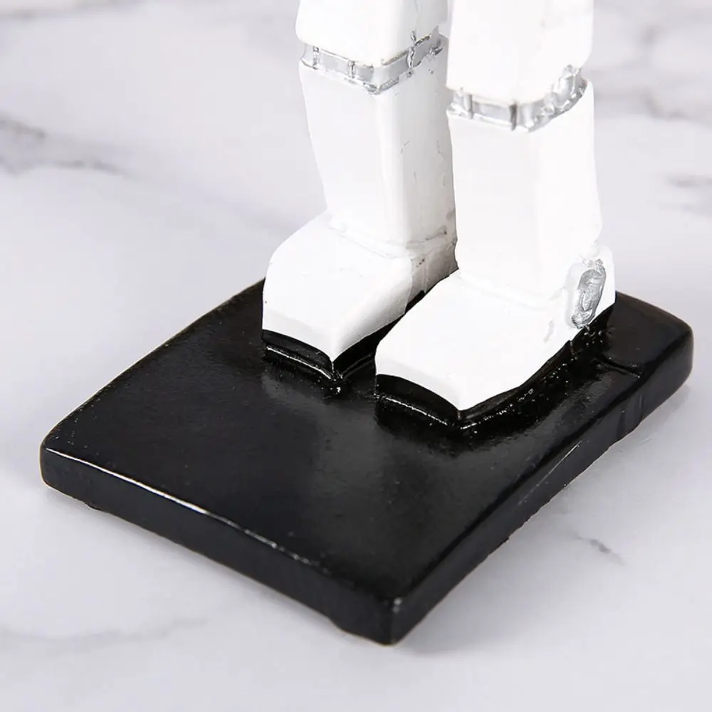 New Watch Holder Astronaut Watch Resin Crafts Watch Storage Box Case Fashion Watch Display Box Living Room Decorations