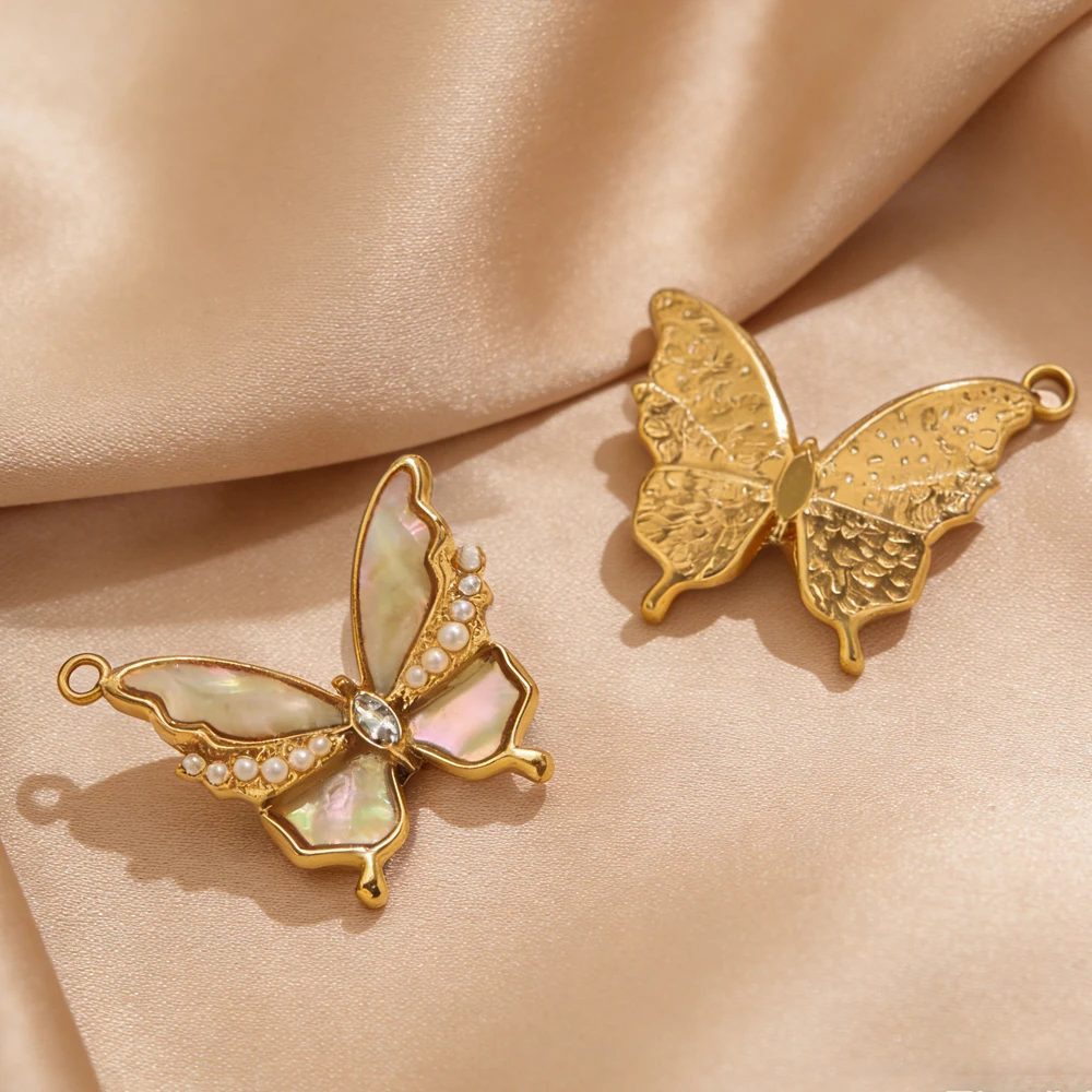2PCS Butterfly Charms Enamel S - Butterfly Pendant Necklace recension och pris