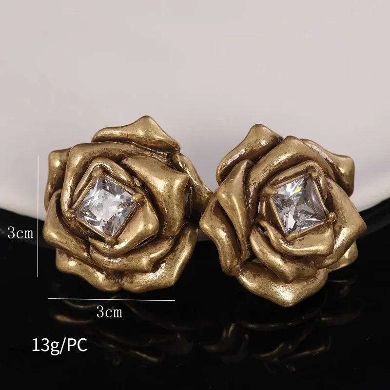 Trendy Jewelry Elegant Temperament Metal Flower Earrings For Women Female Gifts Delicate Design Ear Accessories Hot Selling