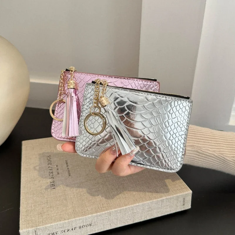 Mini monedero con estampado de cocodrilo brillante para mujer, Cartera de PU versátil, portatarjetas portátil, bolsa de identificación, bolsa de monedas para llaves, nueva moda