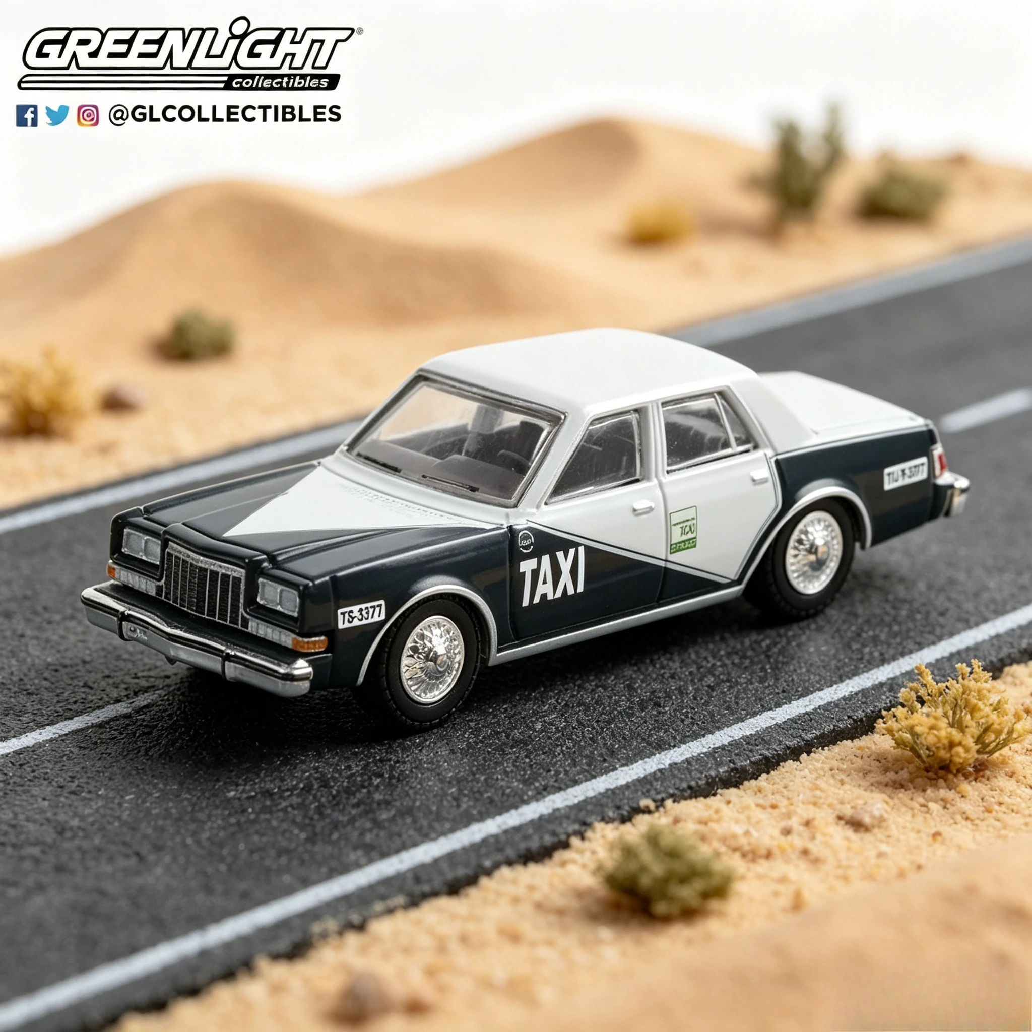 

GreenLight 1:64 1984 Dodge Diplomat Mexico Taxi Diecast Car Model, Fine Alloy Collectible, Perfect Birthday Gift for Friends