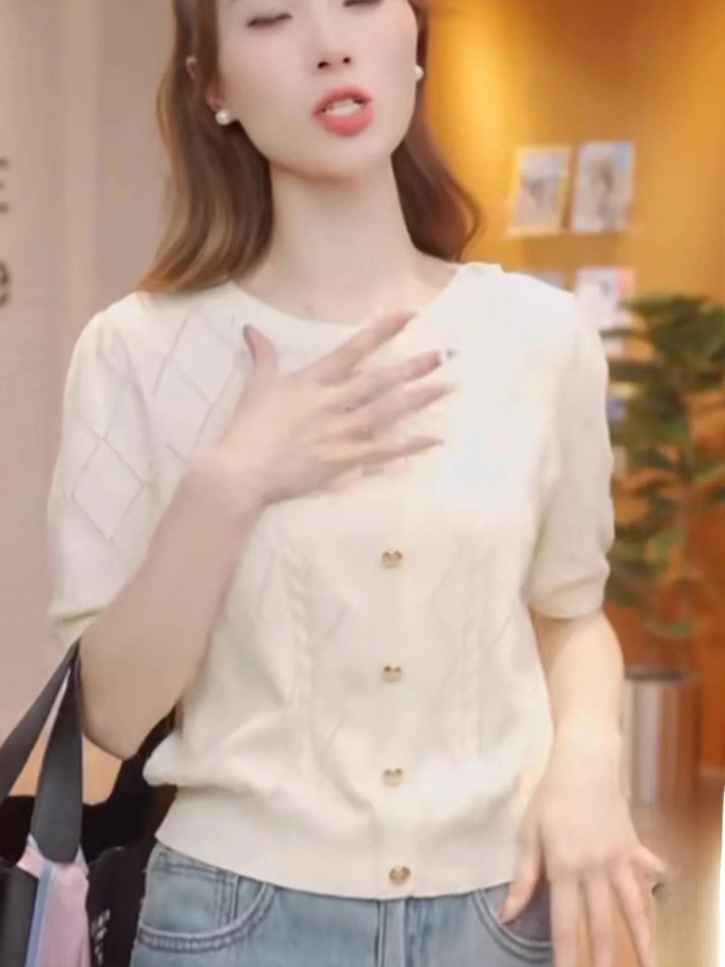 Skin-friendly Knitted Top Faionable Single-button ort-sved Slimming Summer Cardigan Korean Sle Regular Fit round Ne