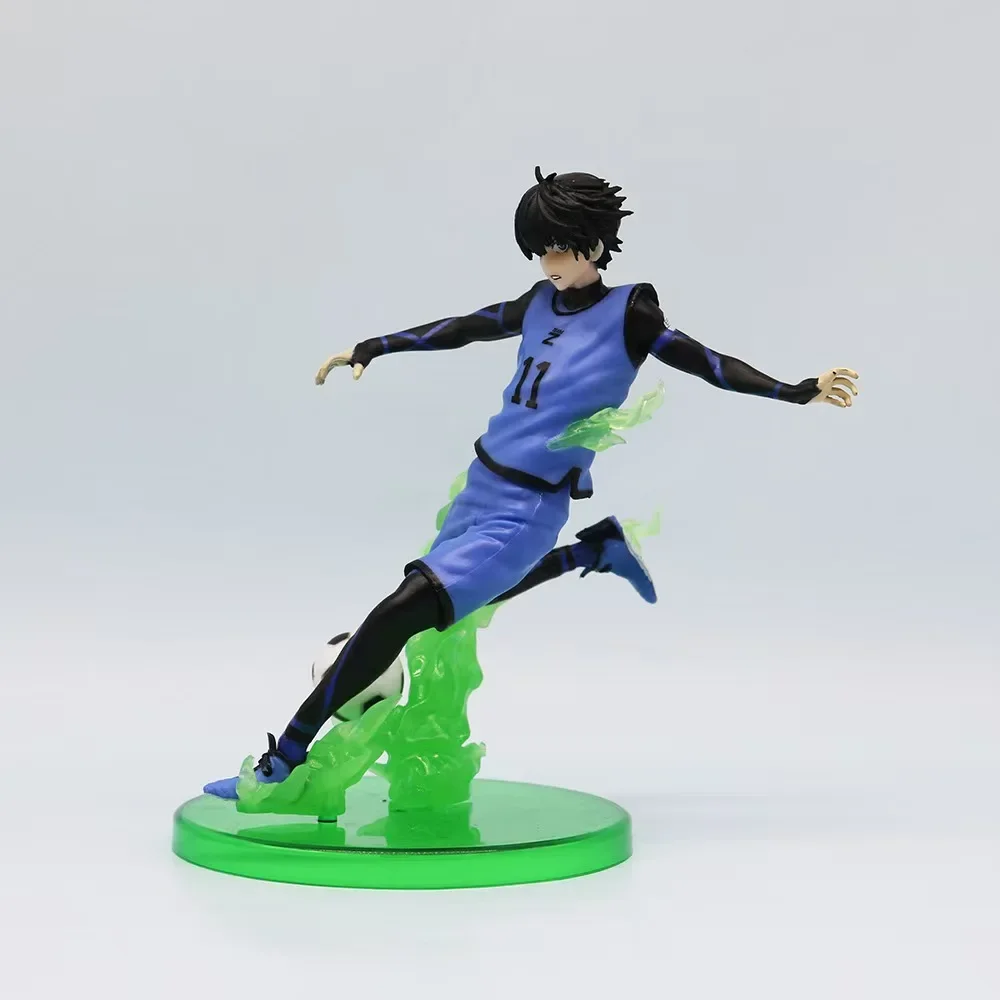 Anime BLUE LOCK Figura Calcio Comico Isagi Yoichi Bachira Meguru Nagi Seishiro Mikage Reo PVC Modello Room Decor Per il compleanno Gif