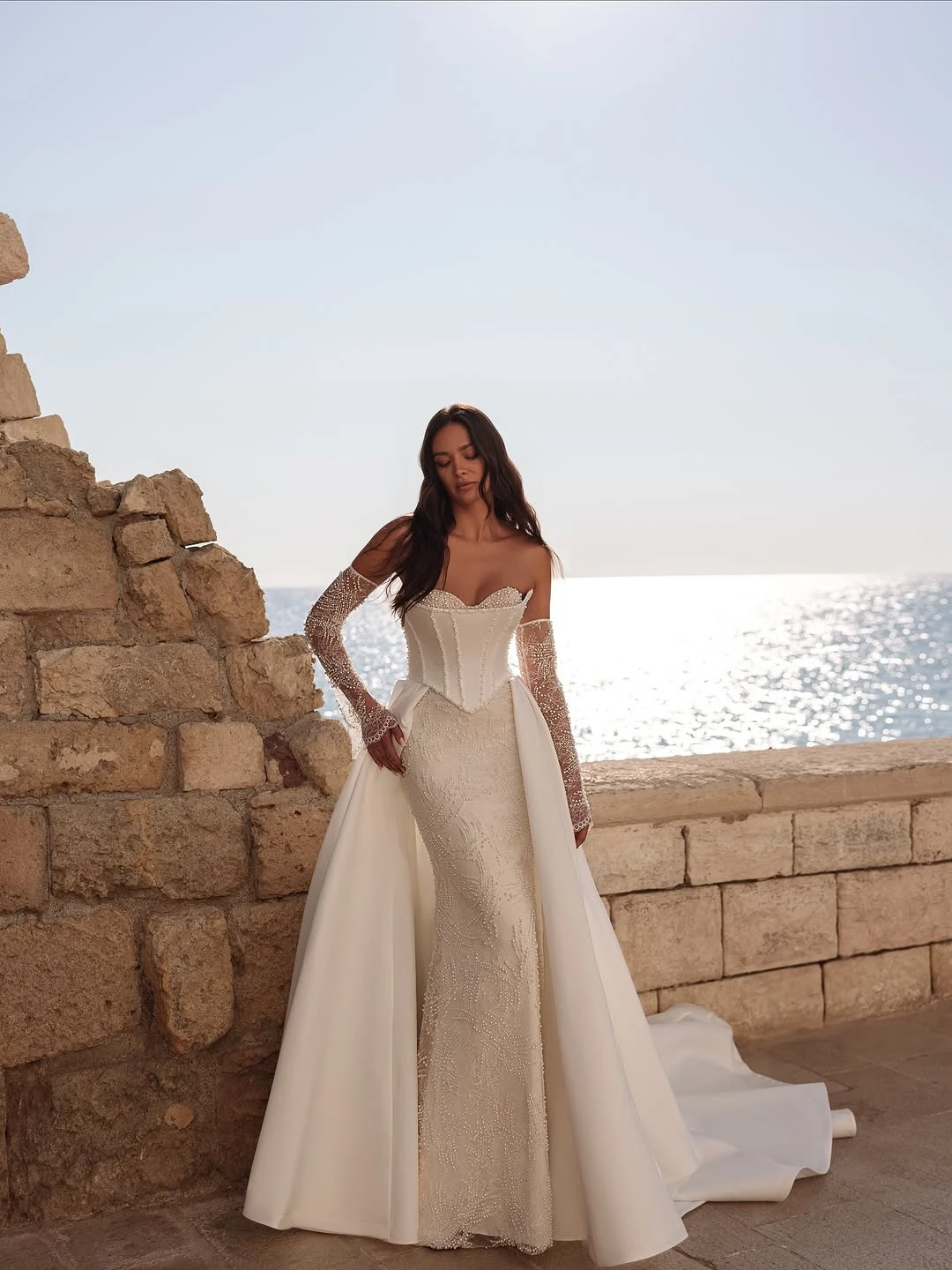 Elegant Mermaid Wedding Dress Sweetheart Neck Removable Sleeves Bridal Gowns Pearls Sequins Sweep Train Dresses Custom Made