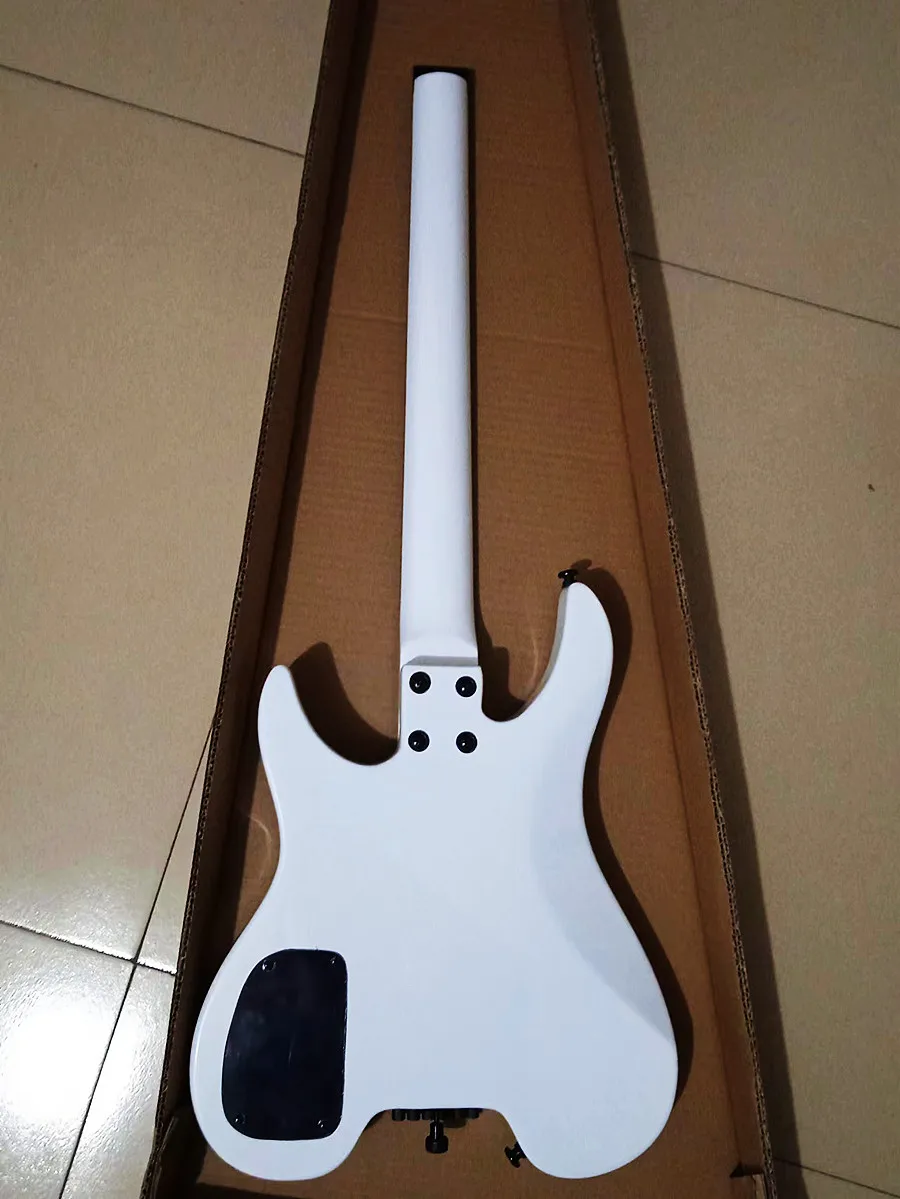 Electric guitar white headless with hardcase