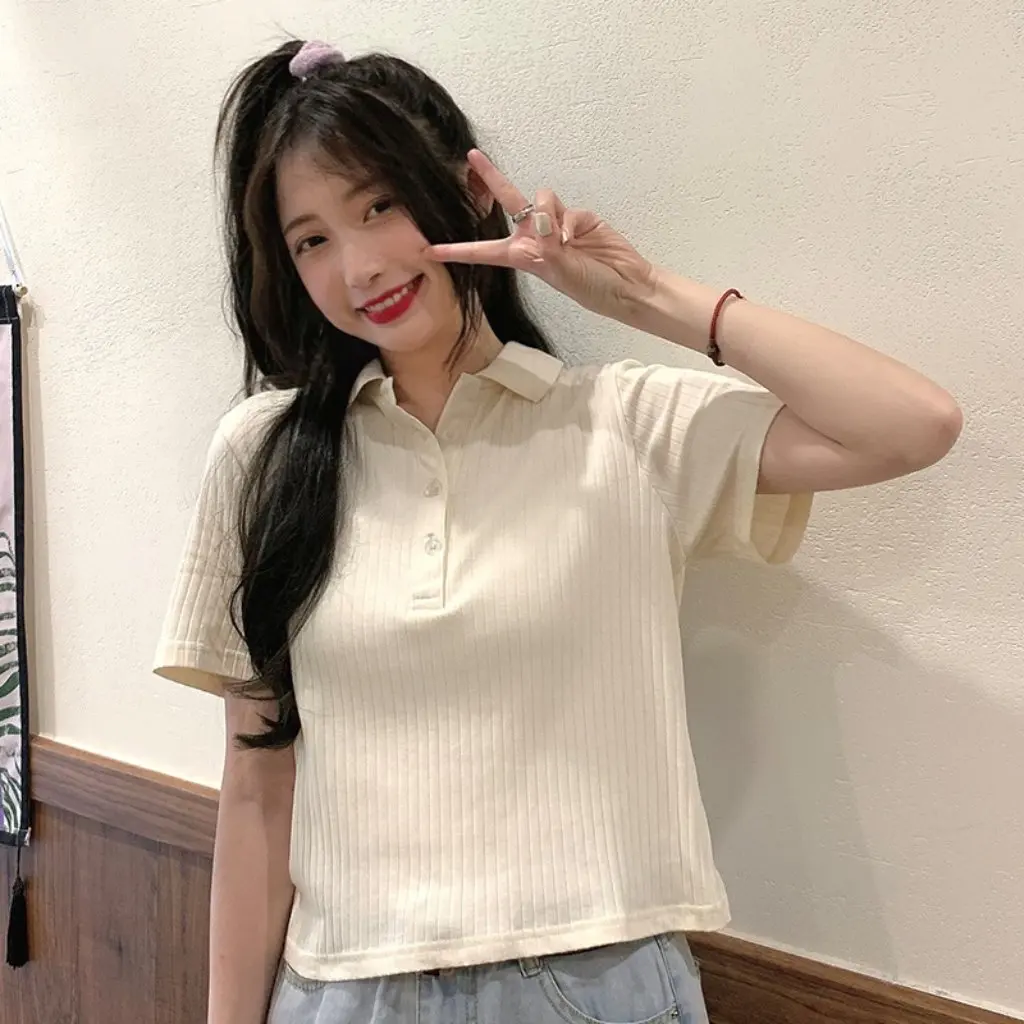 

Женская однотонная шикарная короткая футболка в корейском стиле с короткими рукавами, летняя популярная футболка с короткими рукавами, рубашка поло для девочек