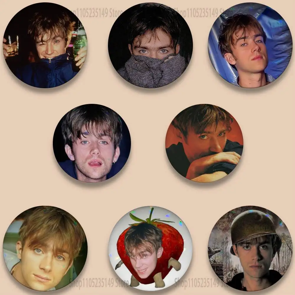 

I Love D-Damon Albarn Pins 58mm Cute Cartoon Badge Handmade Brooches for Backpack Accessories Jewelry Gifts