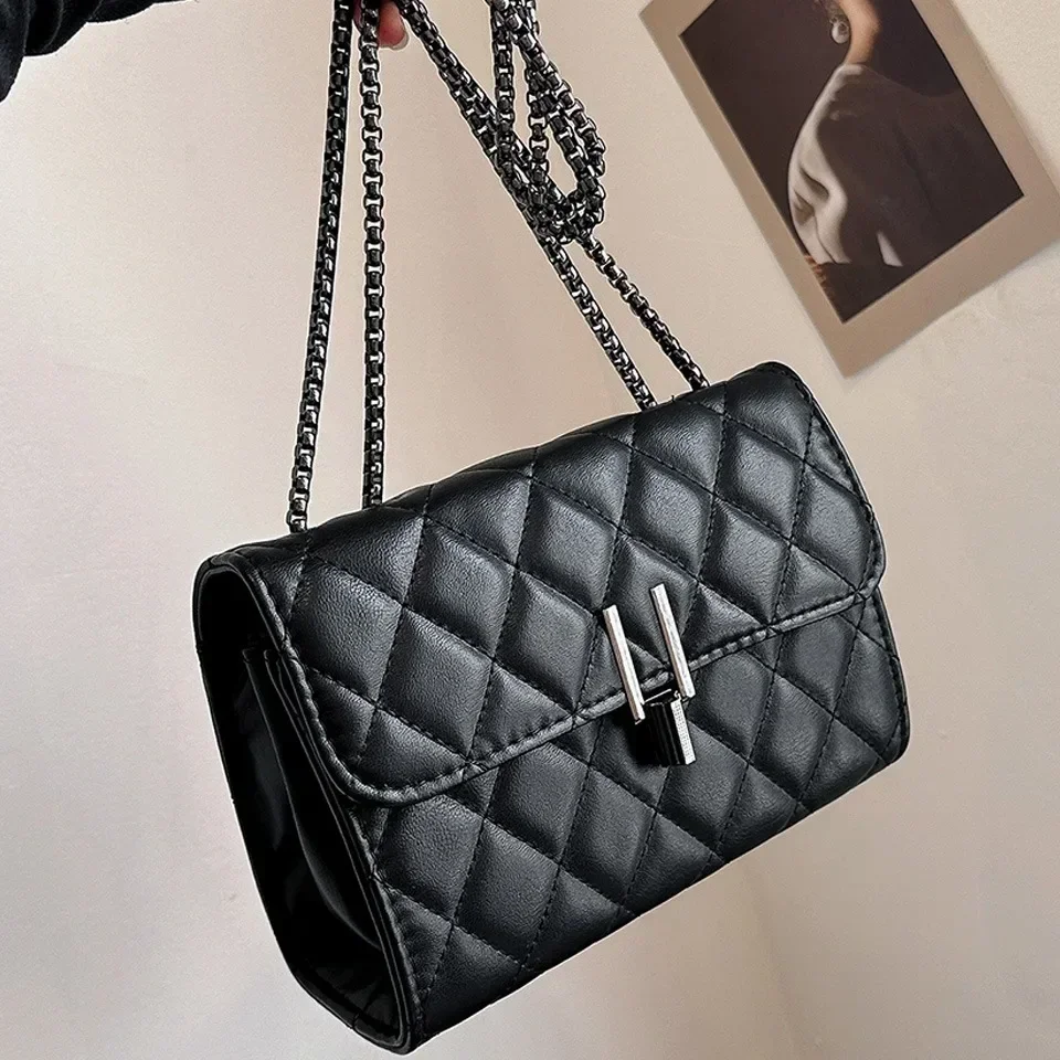 

New Women Bags Vintage Black Leisure Flap Purses and Handbags Simple All-matched Chain Small Square Bag Shoulder Crossbody Bag