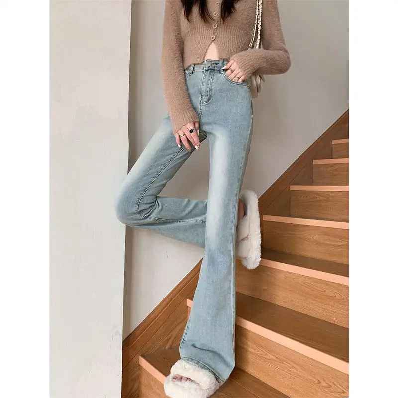 

Светло-голубые американские джинсы микро-клеш из денима для женщин, осенне-зимние, с низкой посадкой, облегающие, синие, длинные брюки