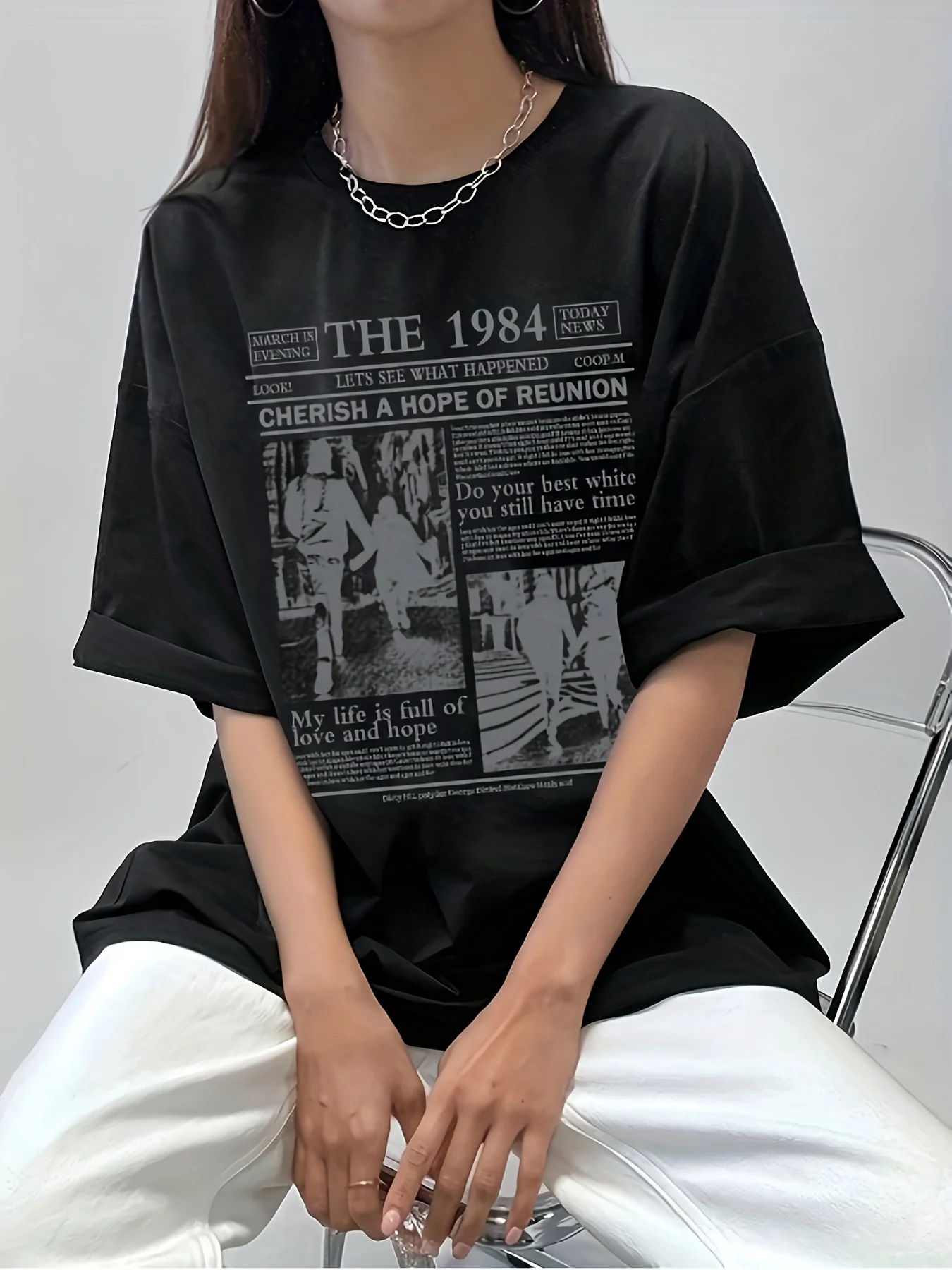 

Cherry A Hope of Reunion Printed T-shirt for Spring/Summer Women's New Retro Trendy Top Neutral Short Sleeve Comfortable T-shirt