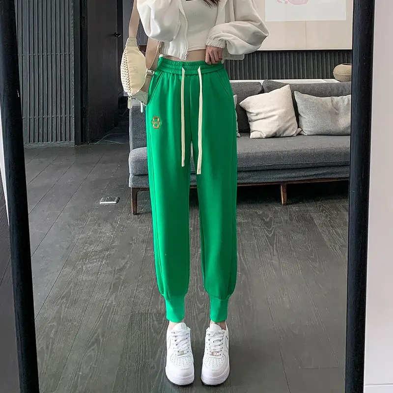 Green Sports Pants Women's Spring And Autumn Loose Leggings 2023 New Casual Radish 9-point Harlan Pants