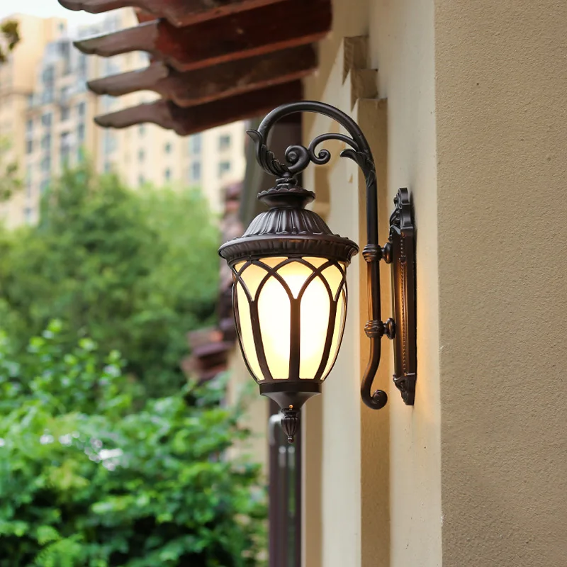 Europe Outdoor Wall Light Retro Garden Yard Porch Lamp Residential Balcony Exterior Waterproof Lighting E27 Glass Fixtures