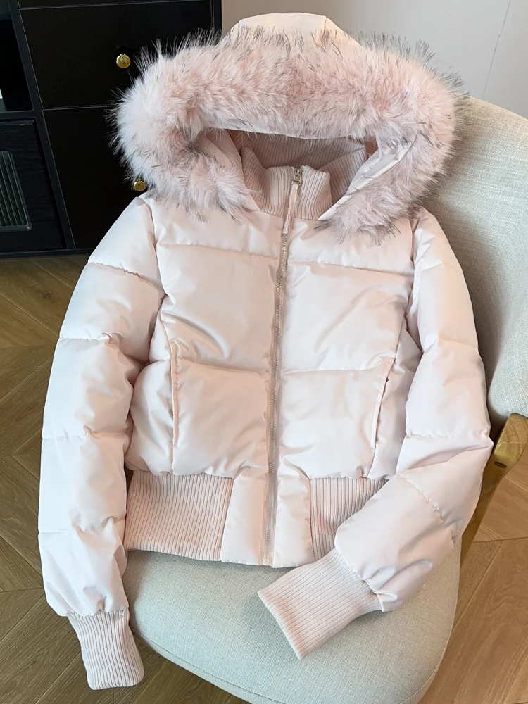 

Розовая милая хлопковая куртка с большим меховым воротником и капюшоном, женская зимняя новая тонкая пуховая верхняя одежда с хлопковой подкладкой, утепленный теплый зимний комбинезон