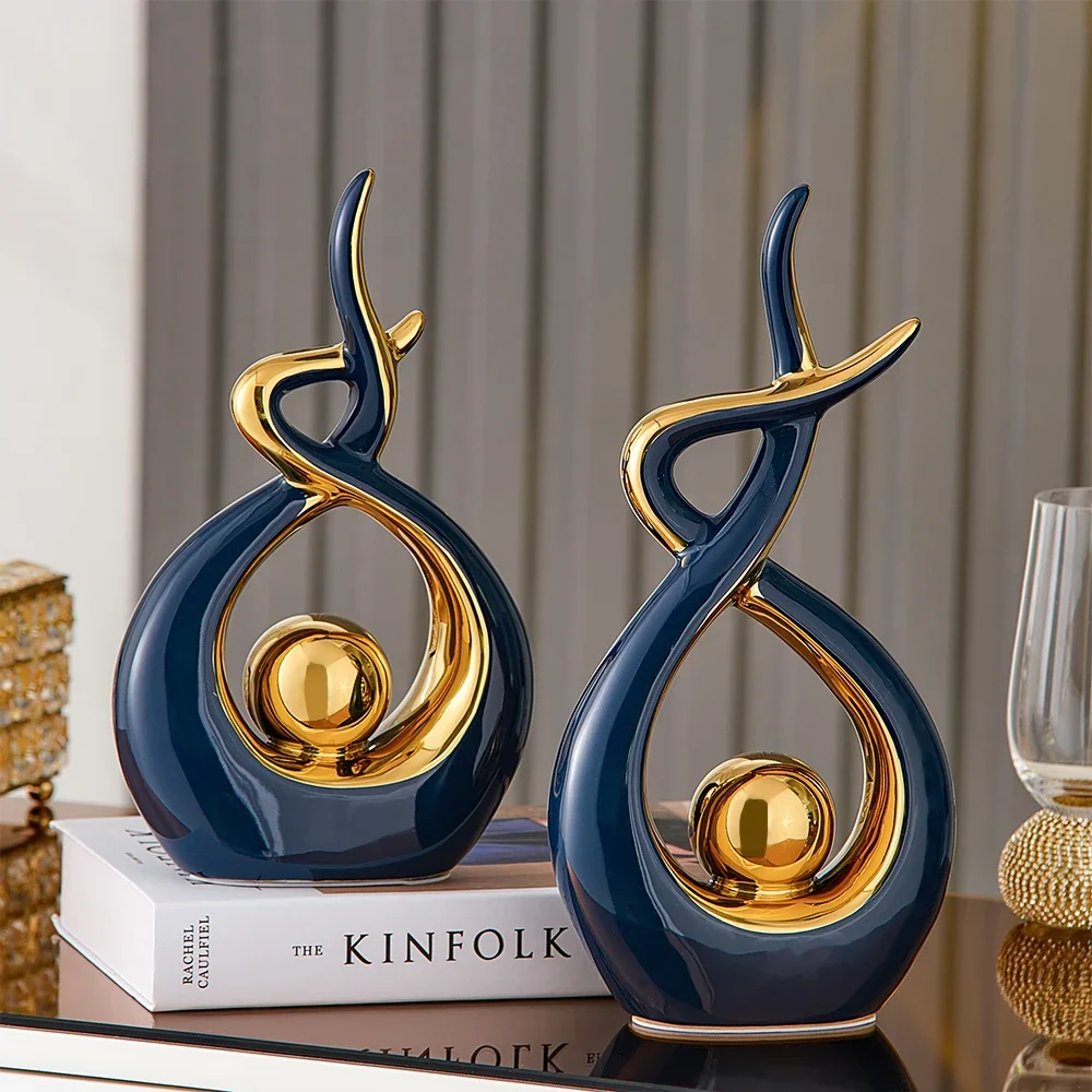 Ceramic sculpture side angle – home desk display art