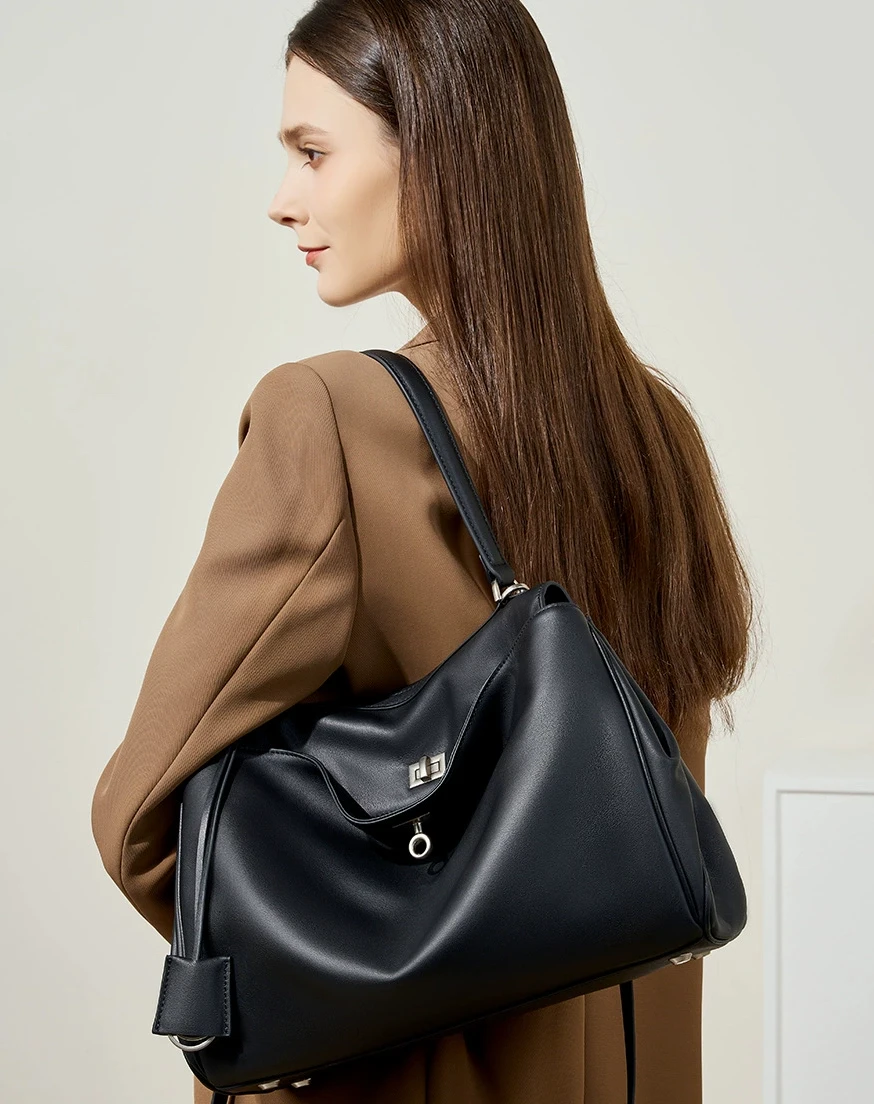 حقيبة يد Rodeo Kelly الجديدة ذات سعة كبيرة من جلد العجل الناعم ومقبض كتف واحد وقفل حقيبة تحت الإبط للركاب