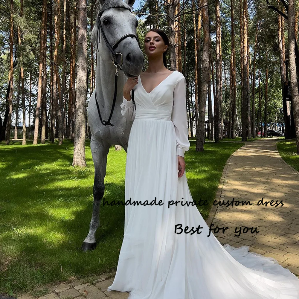 

White Chiffon Wedding Dresses for Bride Long Sleeve Pleats V Neck Bridal Gowns with Train Beach Bohemain Bridal Gown