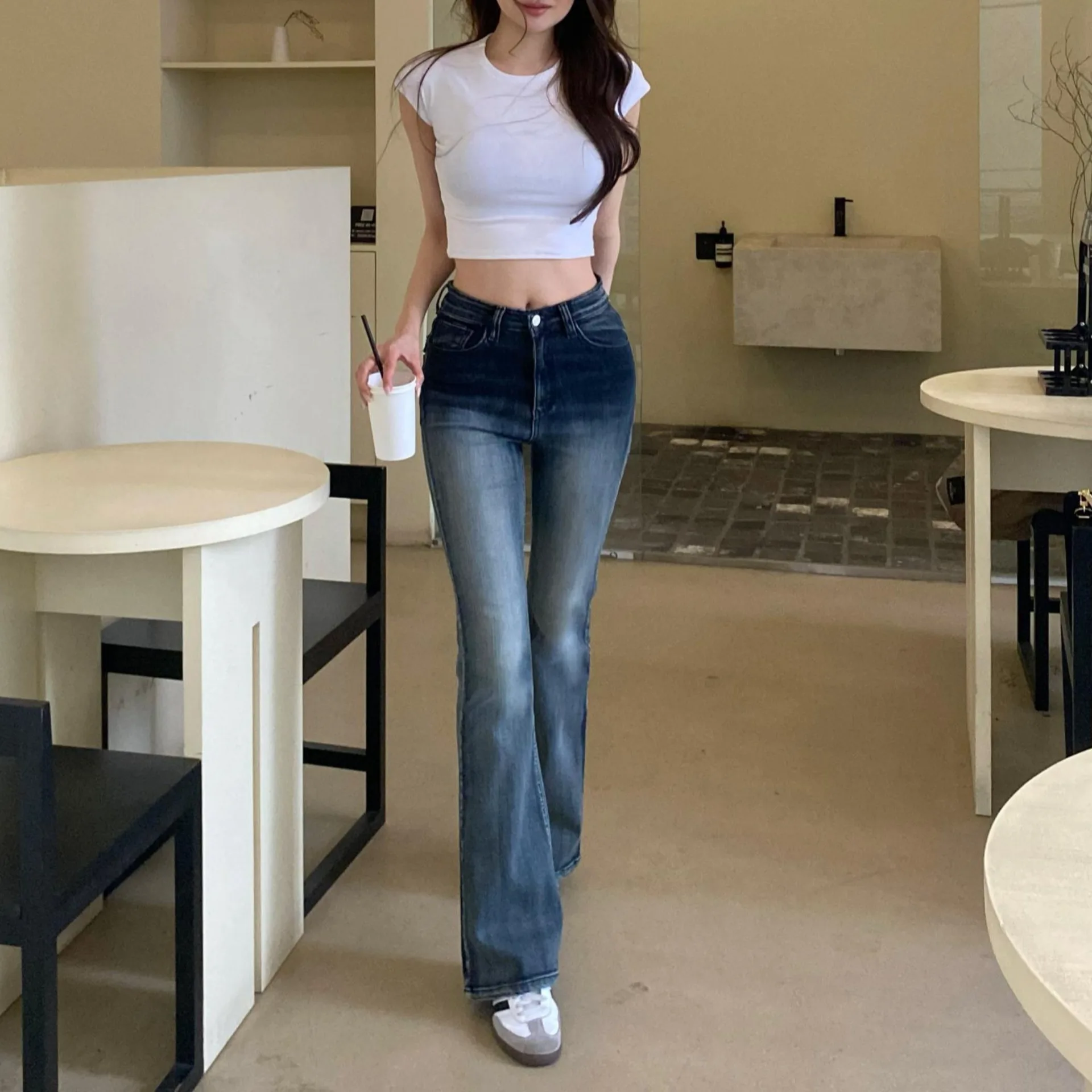 

High Waist Slim Fit Vintage Distred Faion Comfortable New Trendy Women's Bell Bot Jeans Retro Sle Zipper Closure