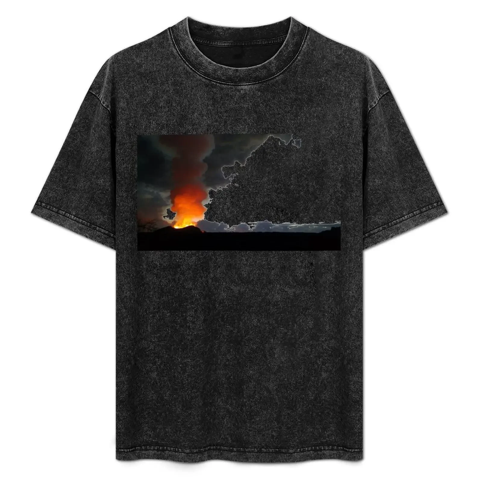 

Kilauea East Rift Zone Fissure 8 in Leilani Estates Hawaii T-Shirt Quick Dry Training Short Sleeve Tee