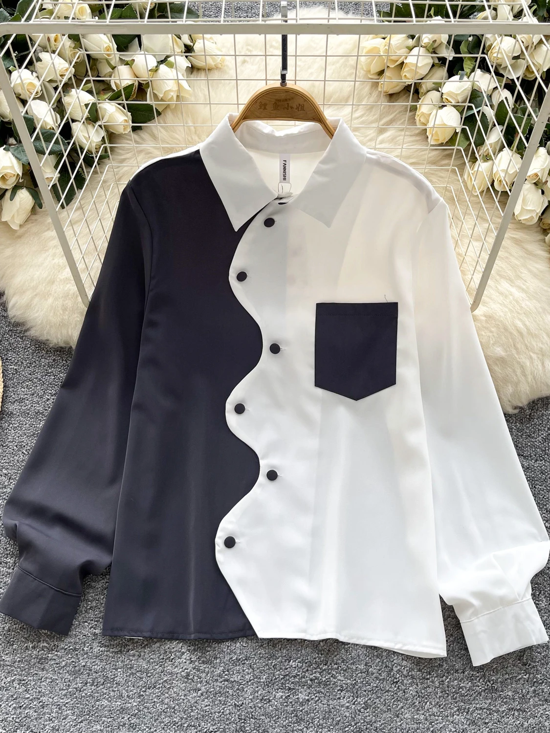 ภาษาฝรั่งเศสคํา Elegant Chic ผู้หญิงการออกแบบไม่สม่ําเสมอเปิดลงปกแขนยาวหลวม Fit เสื้อ Casual Office Lady ดูน้องเสื้อ