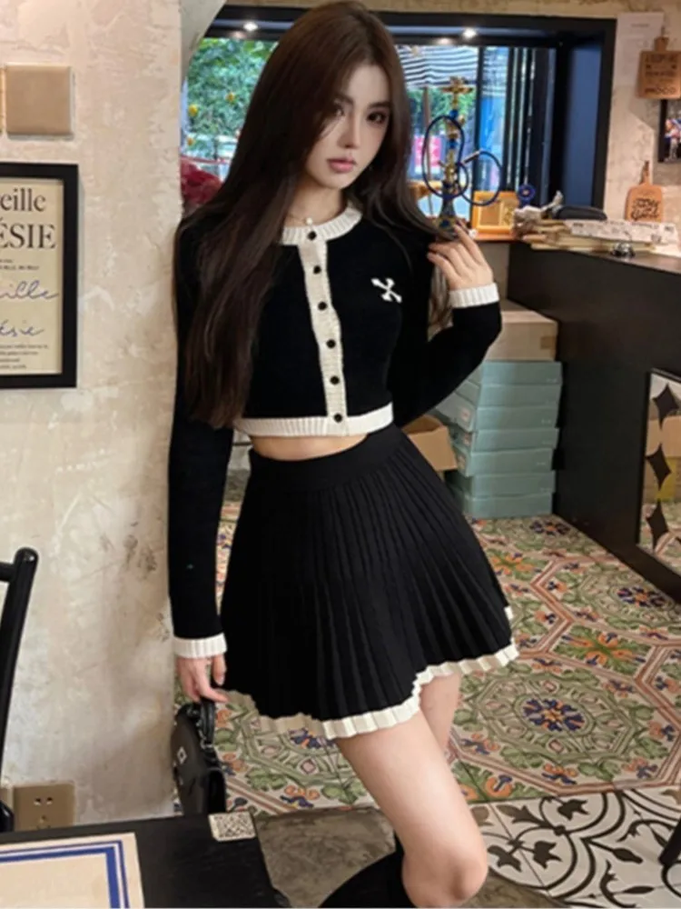 Autumn Hight Waist Skirt 2 Piece Suit Korean Chic Patchwork Knitted Outfits Y2k Short Jumper Pleats Mini Skirt Set Women New