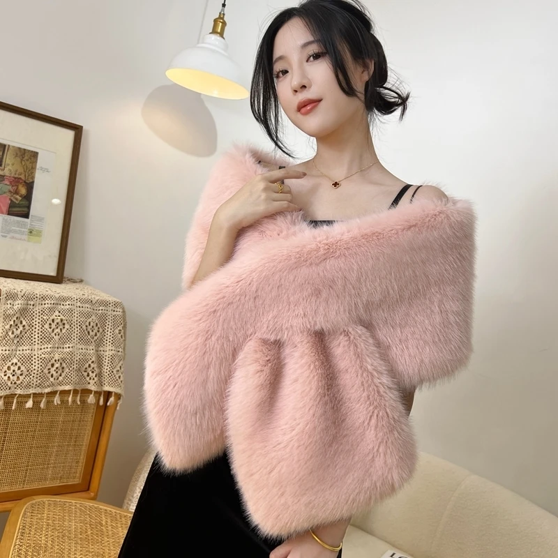 Faux Fur Wedding Shawl Woman Party Bride Cape Cloak Autumn Winter Banquet Stage Dress Scarf Bridal Wrap Bolero Accessory Stock