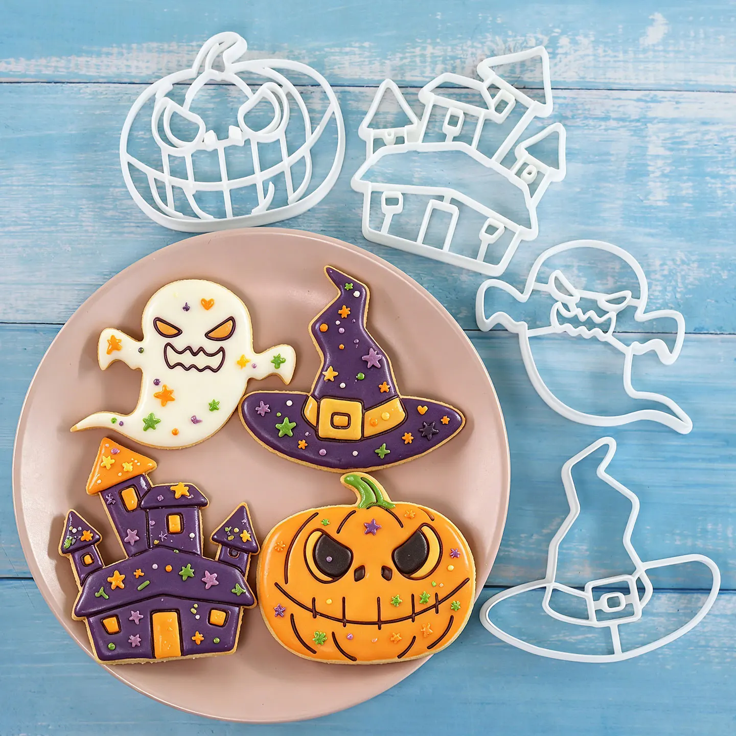 4 Pcs Halloween Cookie Cutters DIY Baking Molds - Pumpkin, Ghost, Spooky Cat Shaped Cookie Molds for Halloween Party Decor