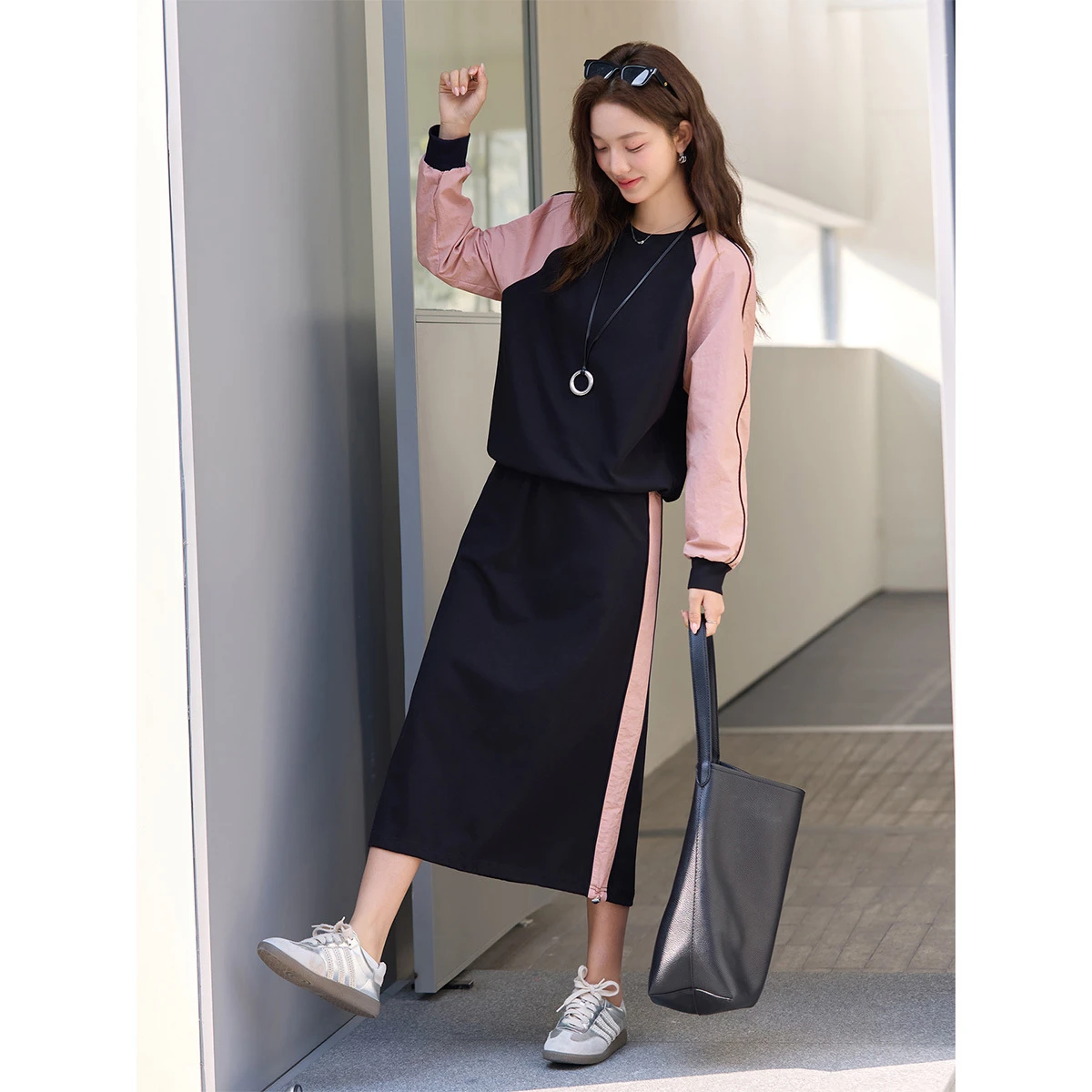 VIMLY Women’s Navy Blue Skirt Set 2026 Spring New Round Neck Raglan Sleeve Top Color Block Midi Skirt Two Piece Set Female A5035 image 3