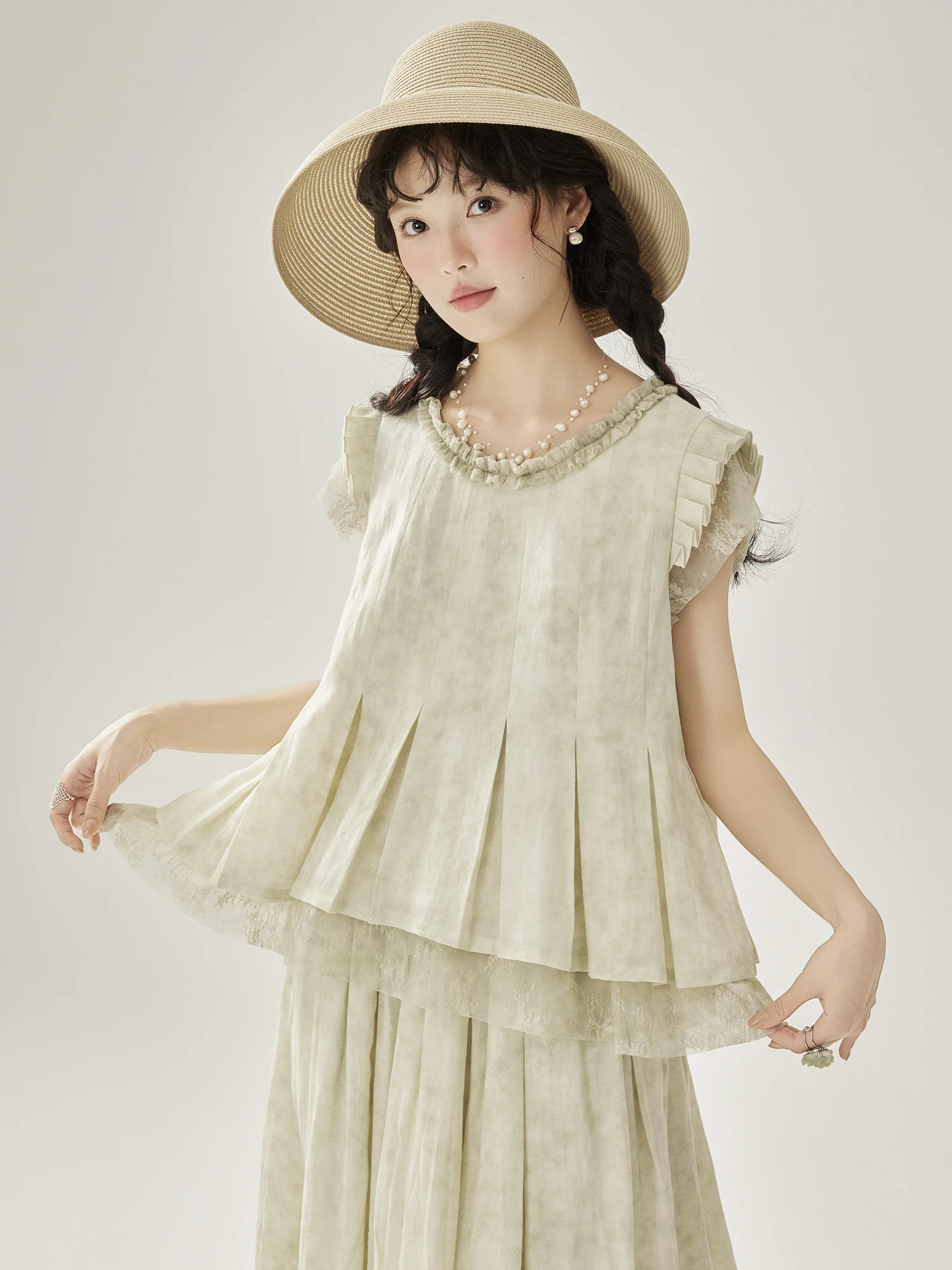 

Retro Sle Spliced Lace Trim ort Sve irt Mani Day Joy Original Design Loose Fit Printed Garmet for Women