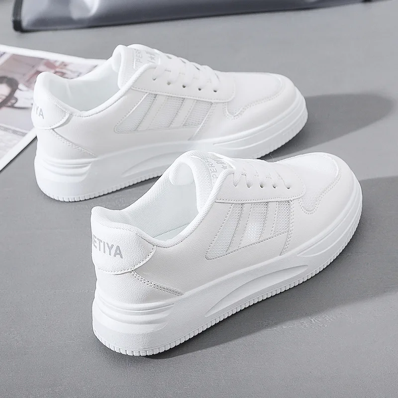 Women Sneakers 2022 Spring Autumn New Breathable Mesh Casual Small White Shoes Fashion Korean Version All-match Lady Board Shoes