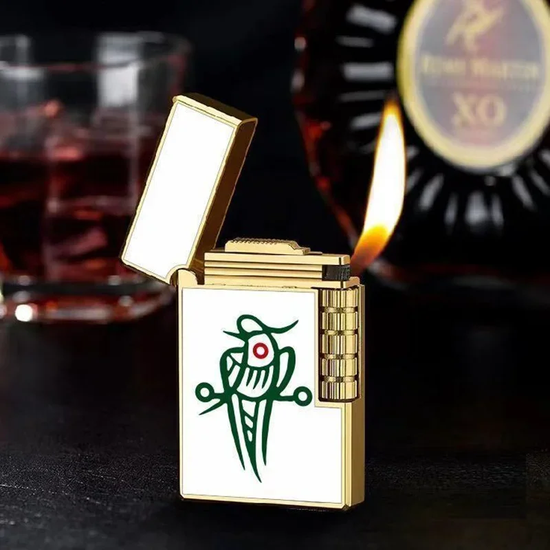 

2026 Новая металлическая зажигалка в форме маджонга с скользящим шлифовальным кругом, зажигалка с открытым пламенем, бутановые надувные аксессуары для сигарет