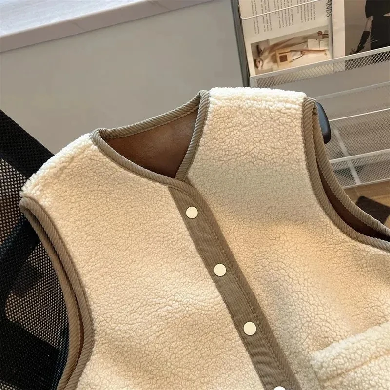 Casual Short Faux Lamb Wool Vest Women Autumn Teddy Waistcoat V Neck Thick Sleeveless Jacket Vintage Corduroy Spliced Coat