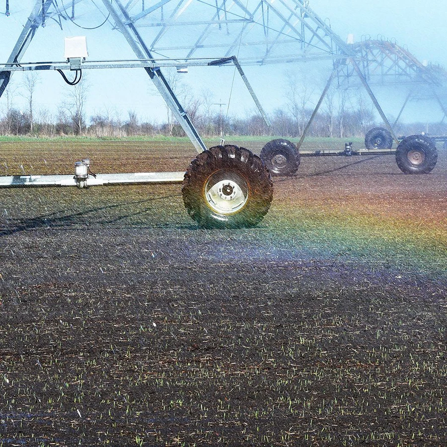 Factory-Priced Efficient Farm Irrigation Sprinkler System Linear Move & Center Pivot Design with IoT Gear Motor Core Components