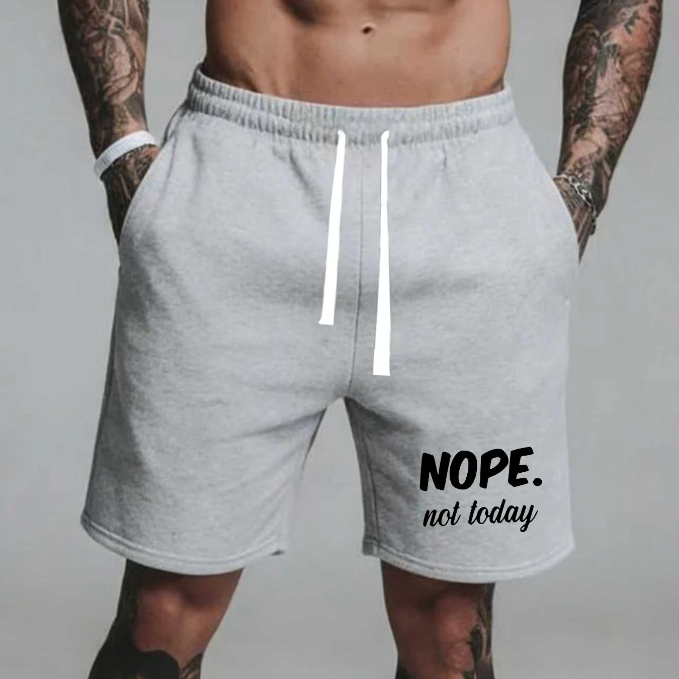 

Summer Men's Casual Letter Pattern Shorts Breathable Fabric Stylish Versatile Suitable for Sports and Everyday Wear