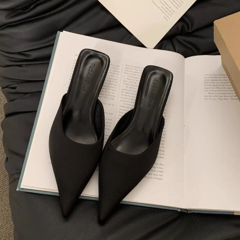 Low heeled pointed back empty half slippers for spring summer new casual simple comfortable women's shoes