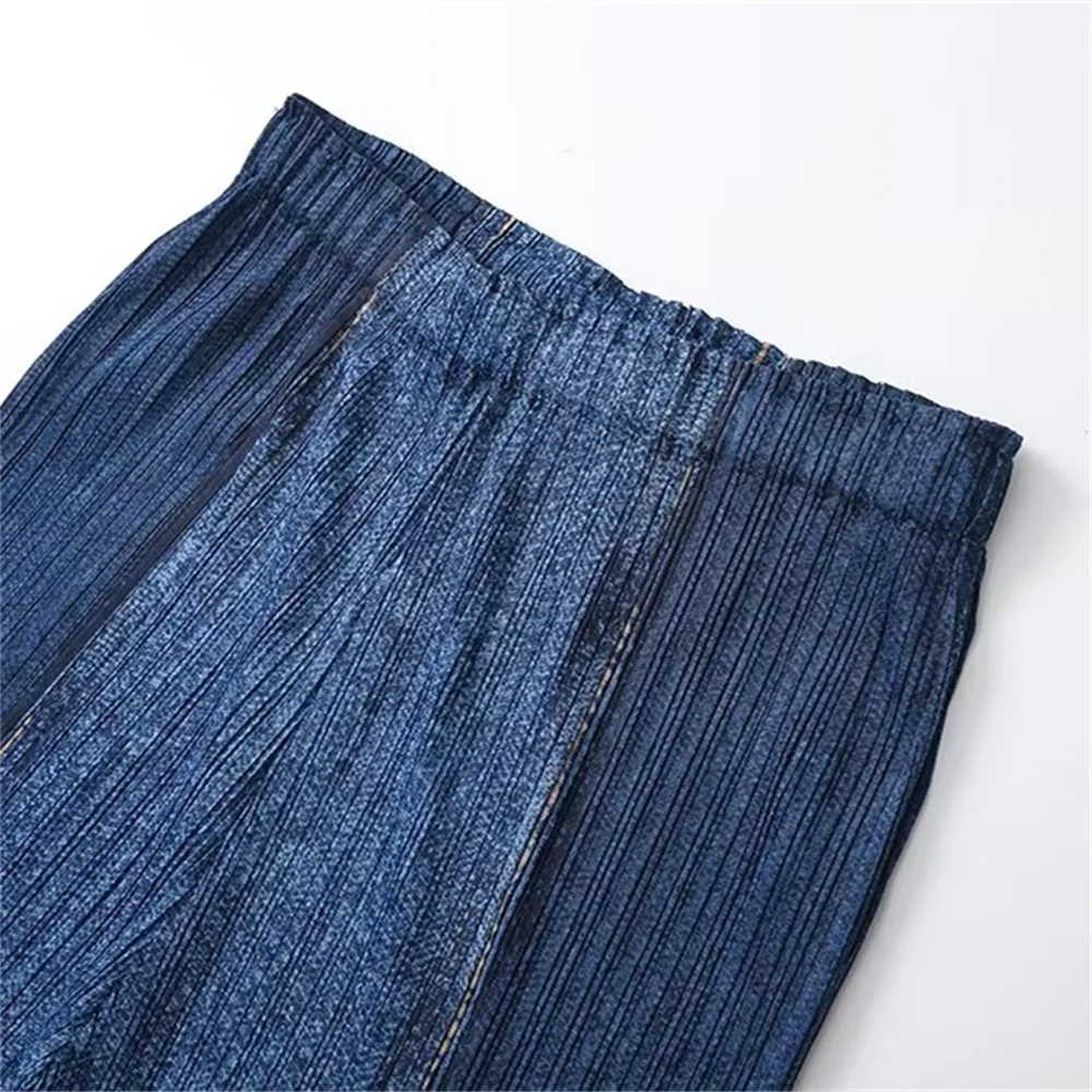 Autumn 2024 new women\'s fashion, leisure, slim fit, loose, high waist and versatile Issey Miyake jeans pleated pants.