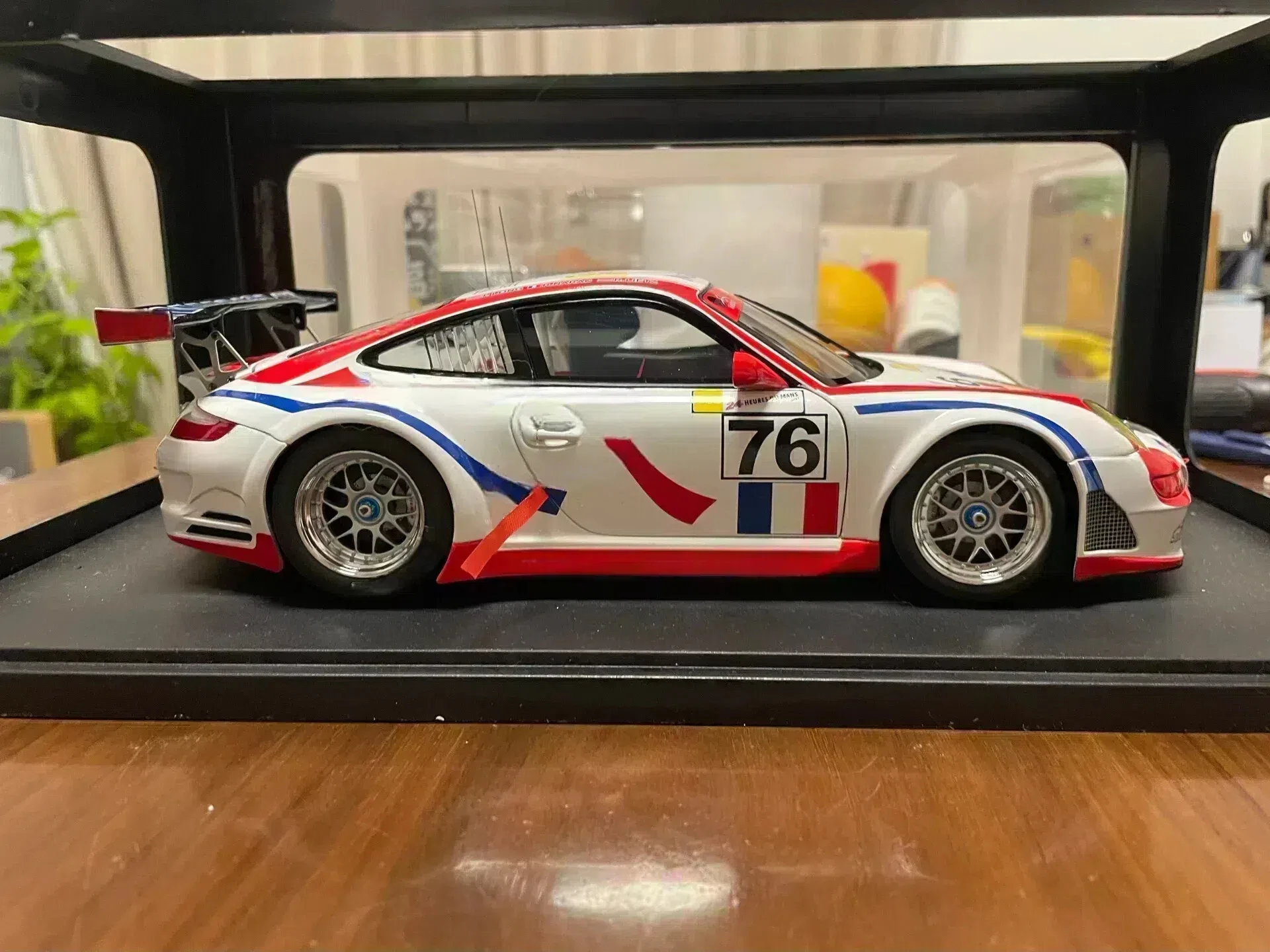 Autoart-GT3 Toxic P Le Mans Simulation Limited Edition Alloy Metal Leges Car Model, Toy Gift, 1:18, 997