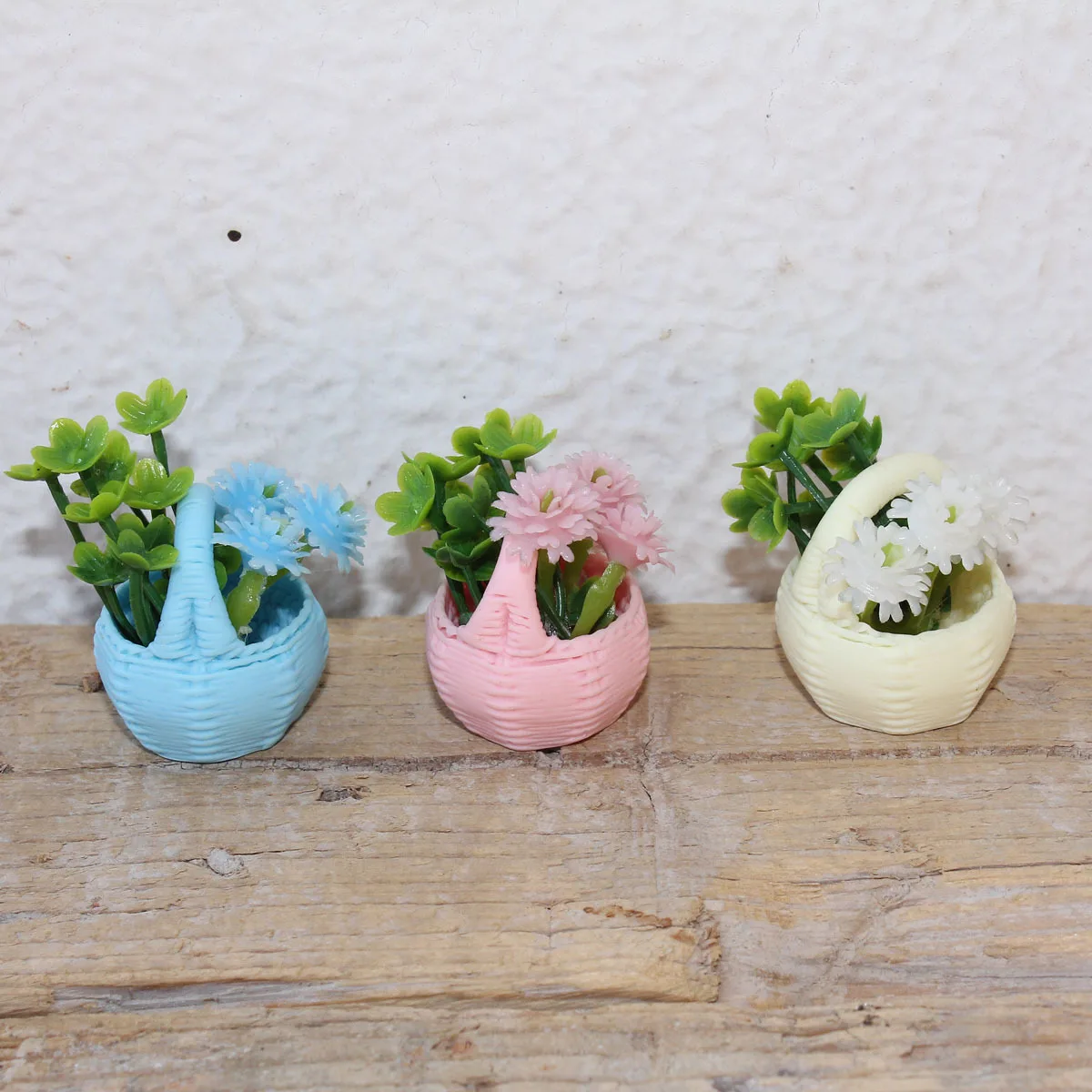 Mini Flowers Plants Flower Baskets Leaves Flower Pots Dollhouse Miniatures Resin Ornaments Doll Accessories Desktop Decoration