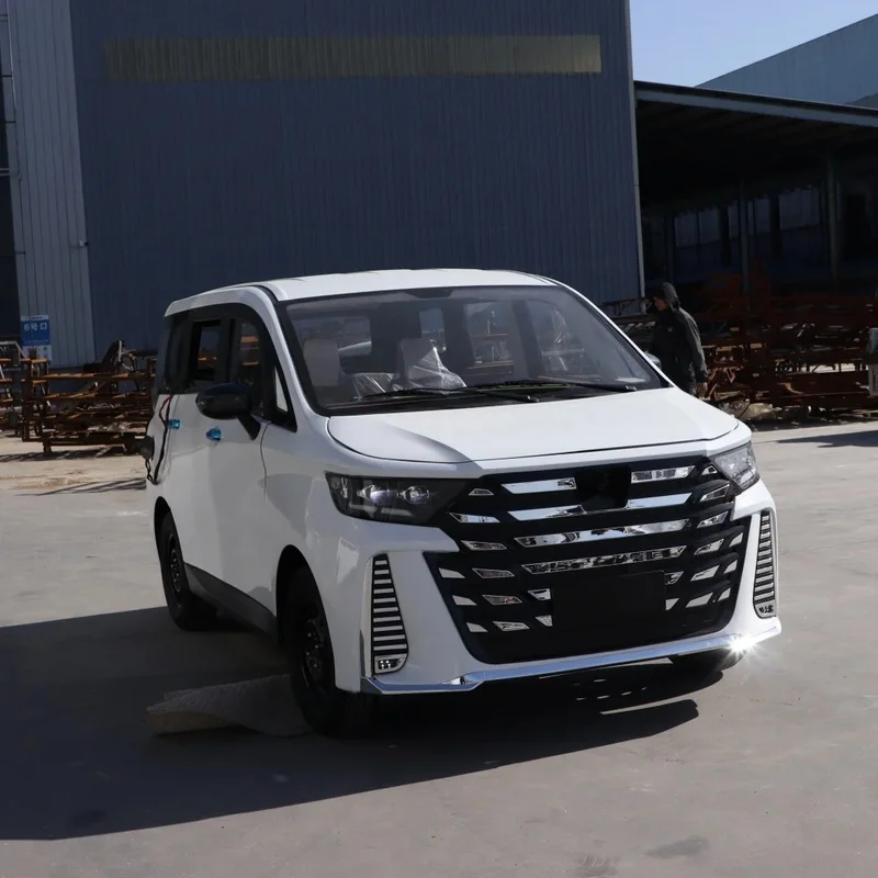 Lithium Battery Conditioning Comfortable Interior 6-Seats Car No Driving License with Spacious Trunk Family