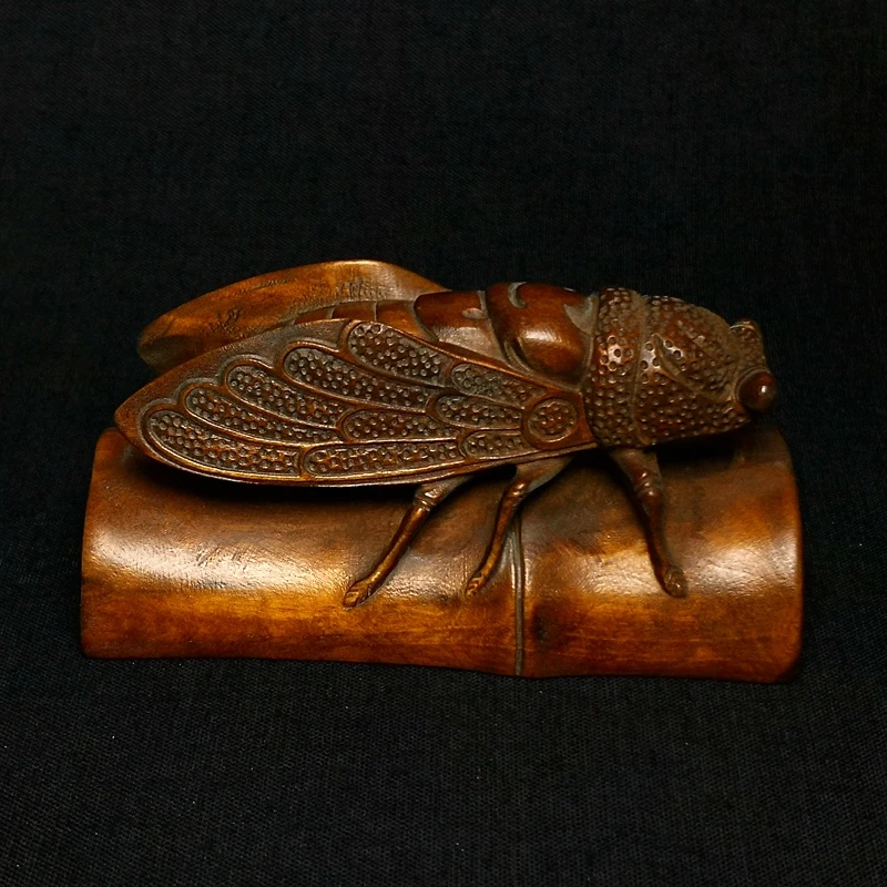 

YIZHU CULTUER ART Size 3.6 Inch Chinese Old Hand carved Boxwood Wood Bamboo Cicada Figure Statue Ornament Gift Collectable