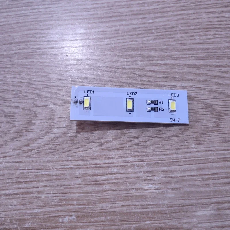 1Pcs For Electrolux Refrigerator ZBE2350HCA SW-BX02B LED Light Strip LED Bar Fridge Freezer Parts