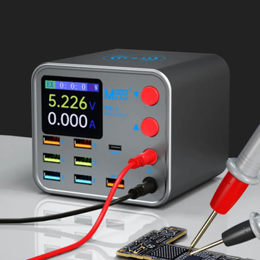 Caricatore rapido multiinterfaccia USB/QC3.0/PD meccanico con protezione da cortocircuito con Display digitale